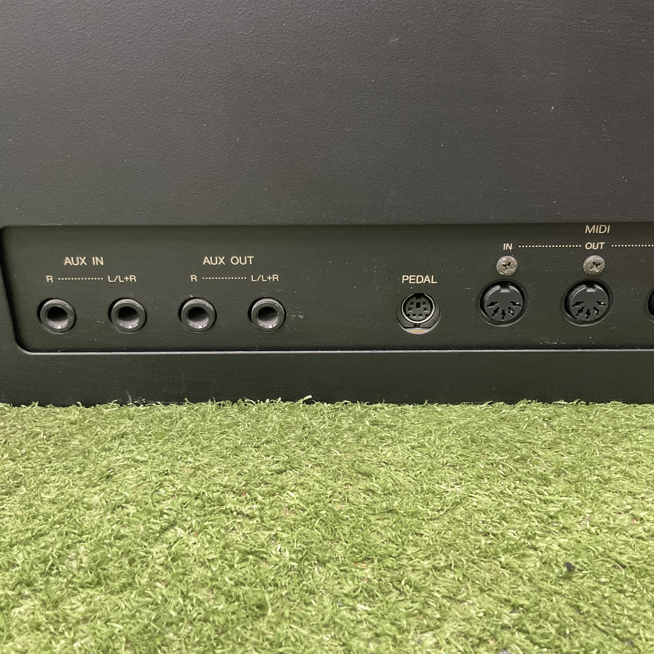 เปียโน YAMAHA : CP-840 สินค้าไม่พร้อมใช้งาน (ต้องซ่อม)