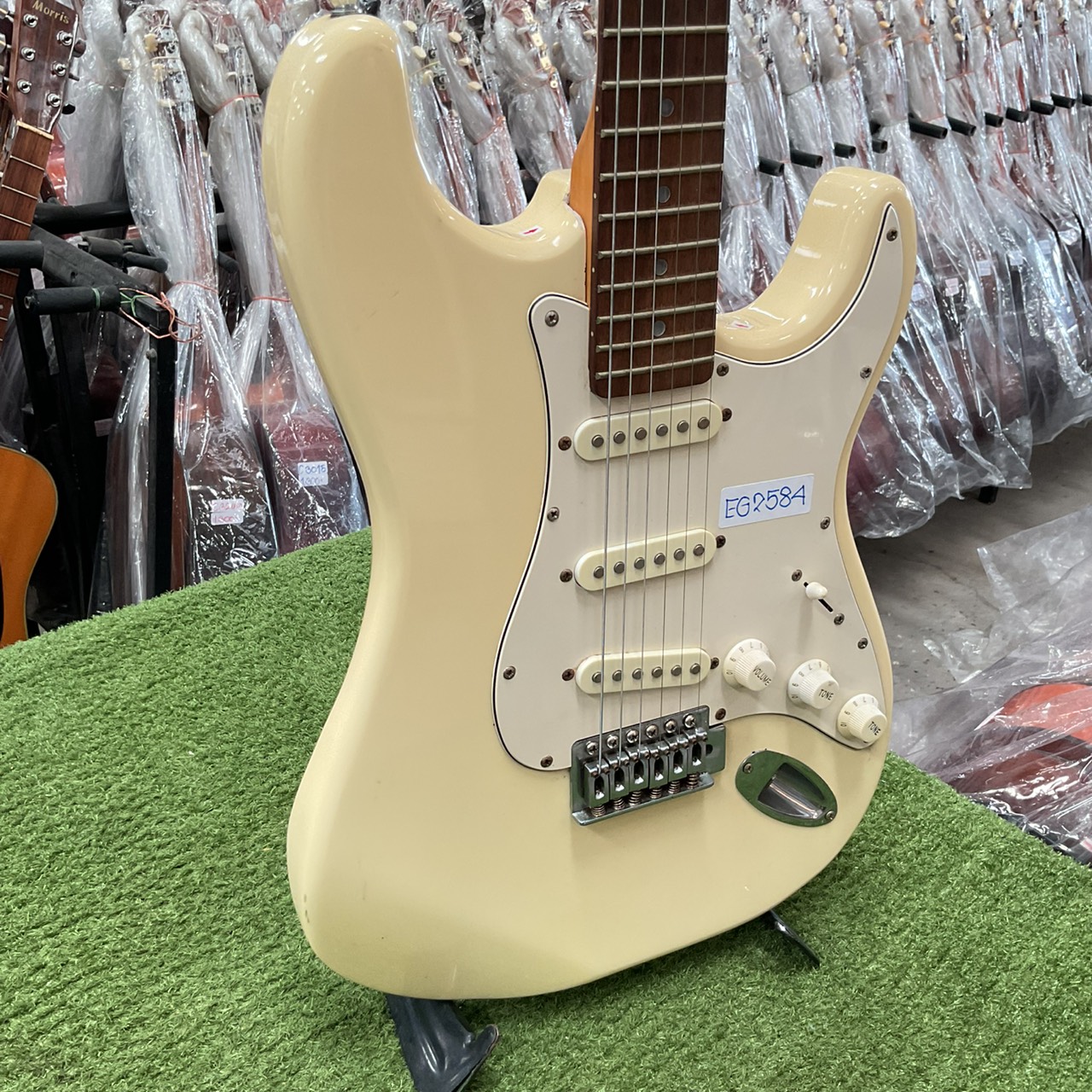 กีต้าร์ไฟฟ้า PlayTech