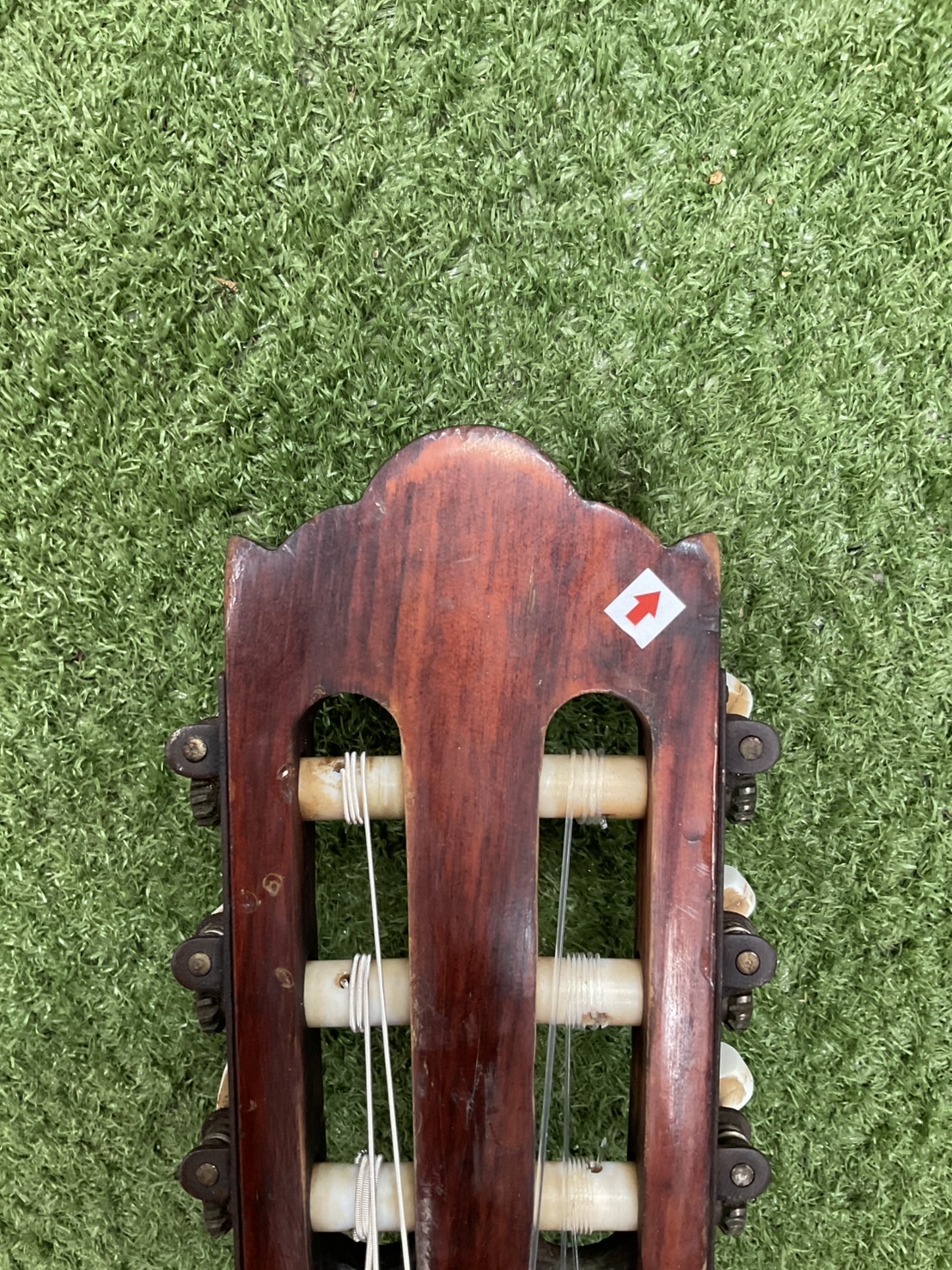 กีต้าร์คลาสสิค 春日 (Kasuga)