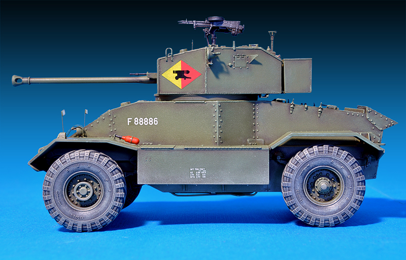 โมเดลรถถัง MiniArt ขนาด 1/35 MI35159 AEC Mk.III Armoured Car