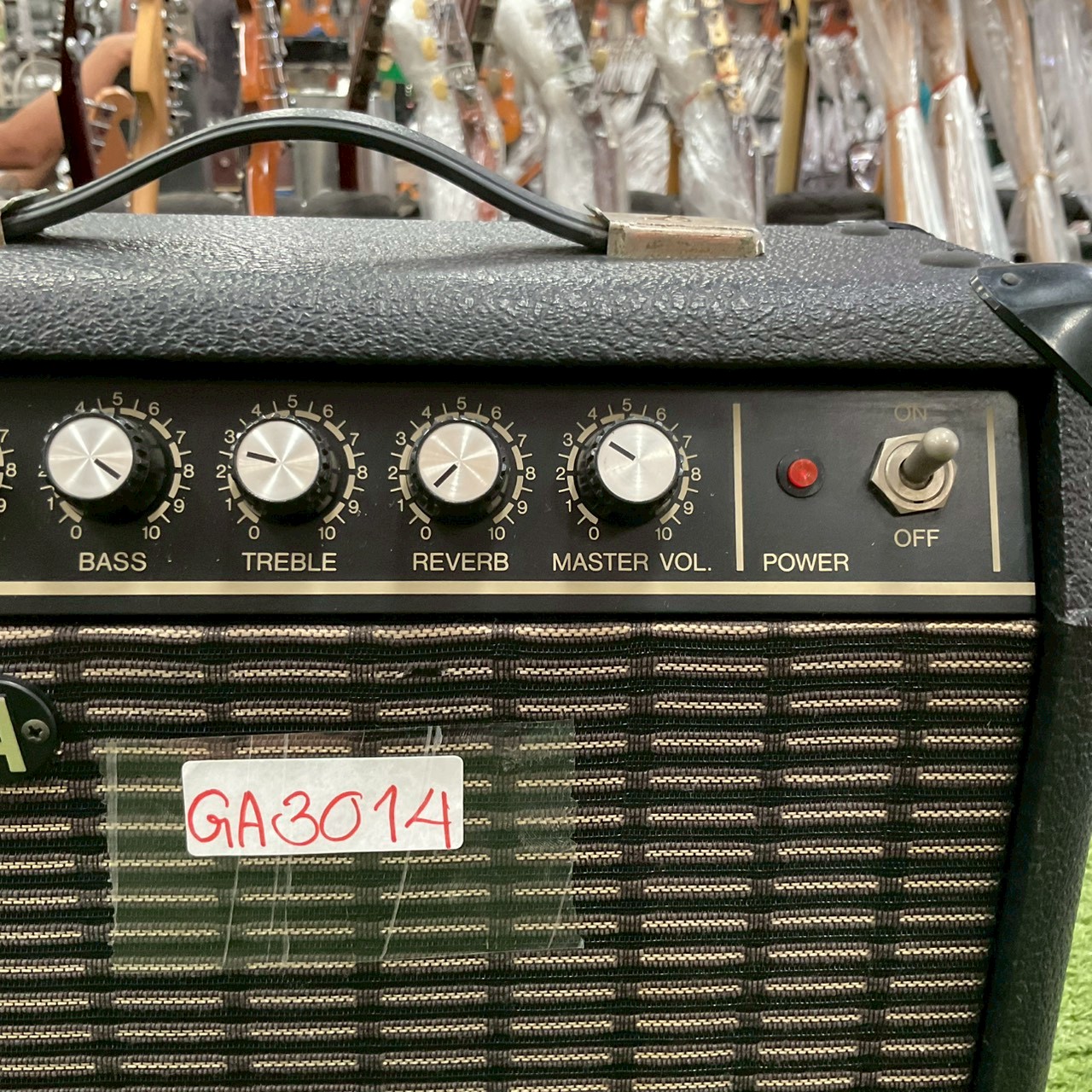 แอมป์กีต้าร์ YAMAHA : G-10L