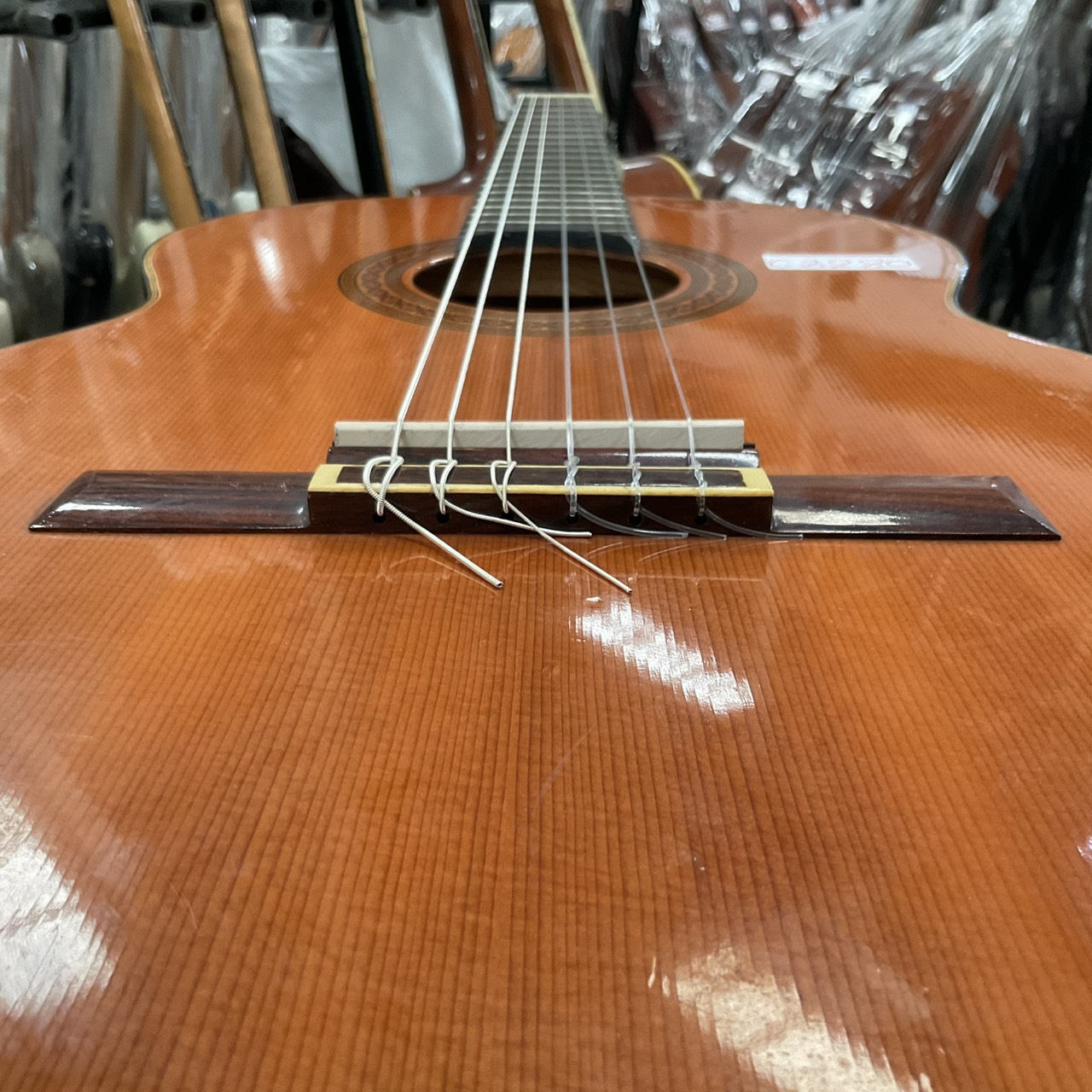 กีต้าร์คลาสสิค Aanton : No.120