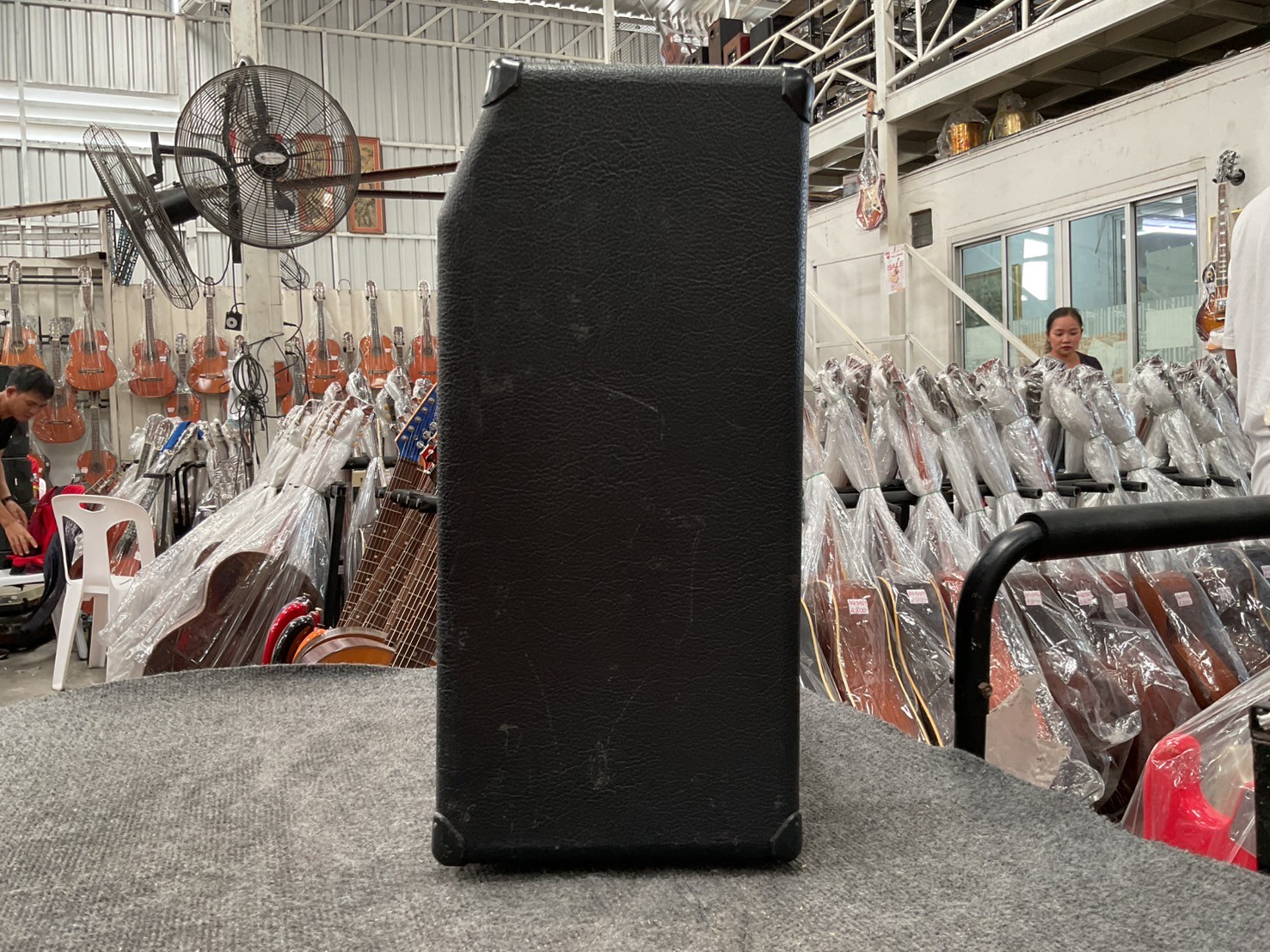 แอมป์กีต้าร์ YAMAHA : J-25