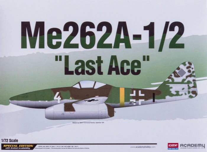 โมเดลเครื่องบินจำลอง Academy ขนาด 1/72 AC12542 Me262A-1/2 Last Ace