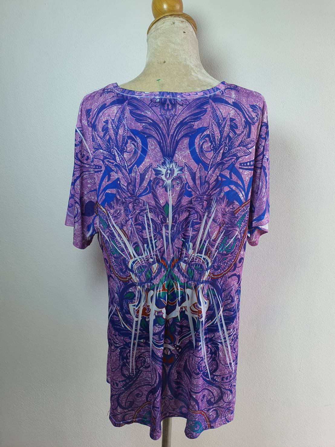 FF03998 เสื้อผ้ามือสอง สีม่วง แบรนด์ FADED GLORY อก 46-50 นิ้ว