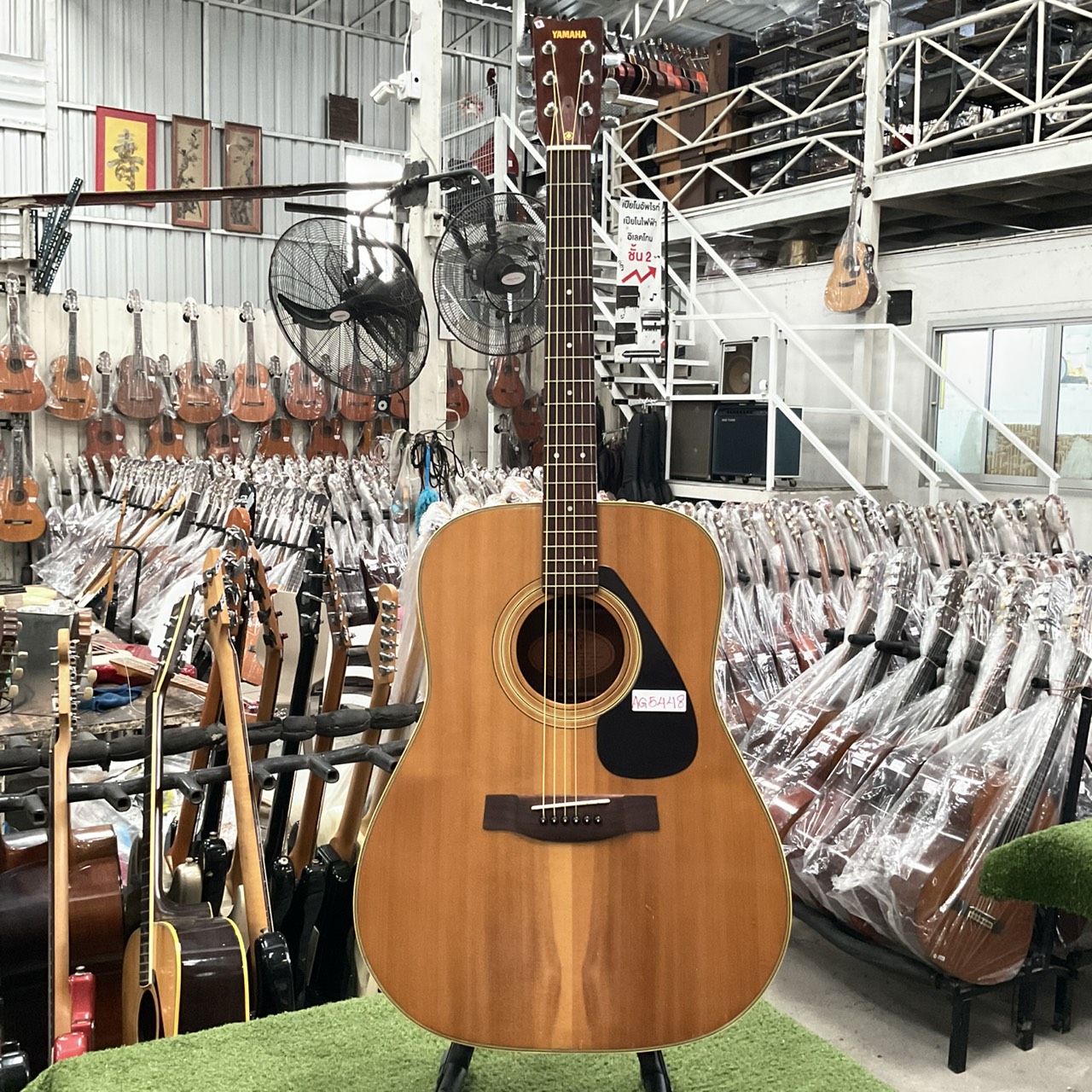 กีต้าร์โปร่ง YAMAHA : FG-151