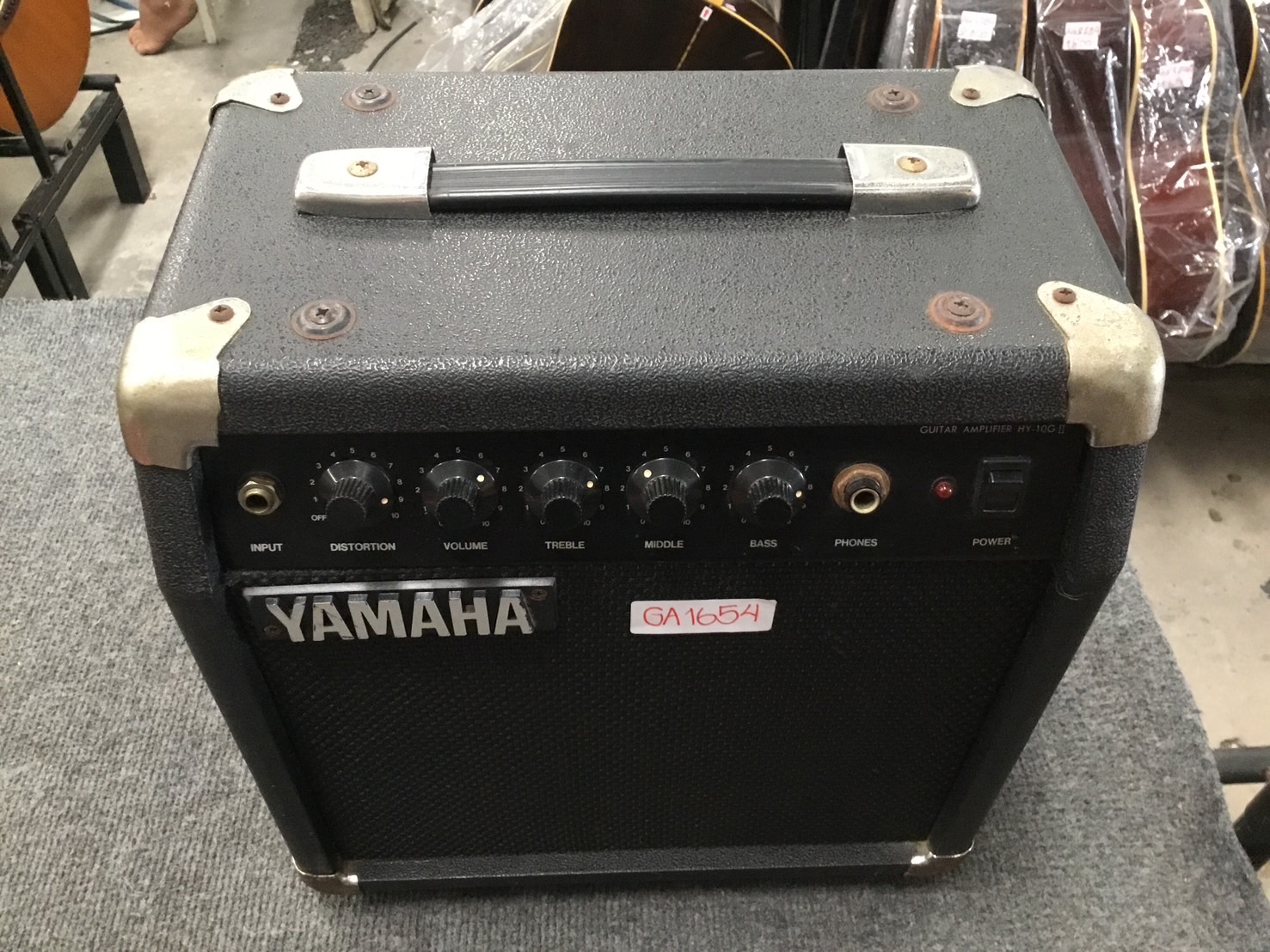 แอมป์กีต้าร์ YAMAHA : HY-10G II