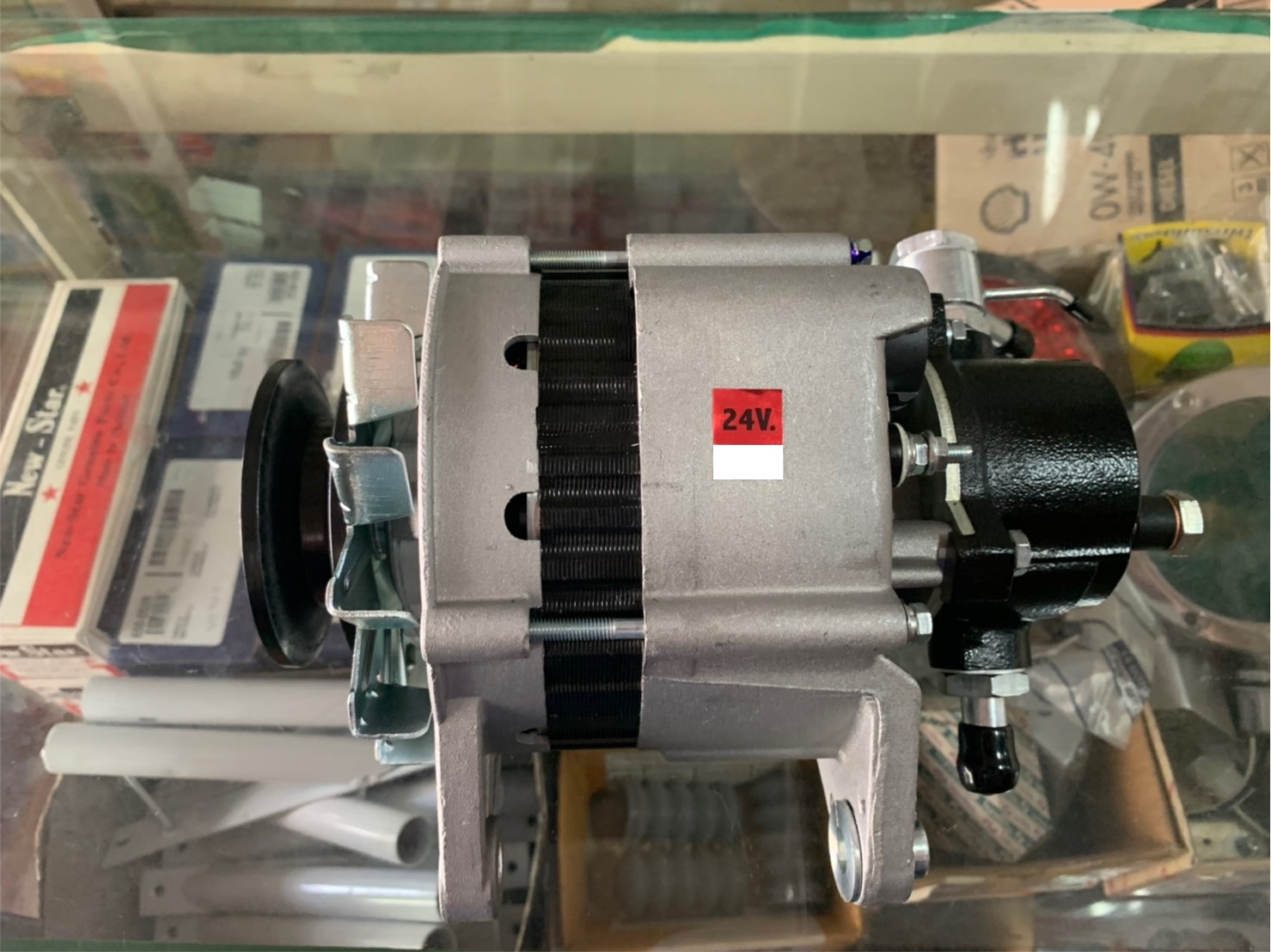 ไดชาร์ท ISUZU NKR NPR 4BE1 4BC1 4BC2 24V 35A คัทเอ้าท์ใน