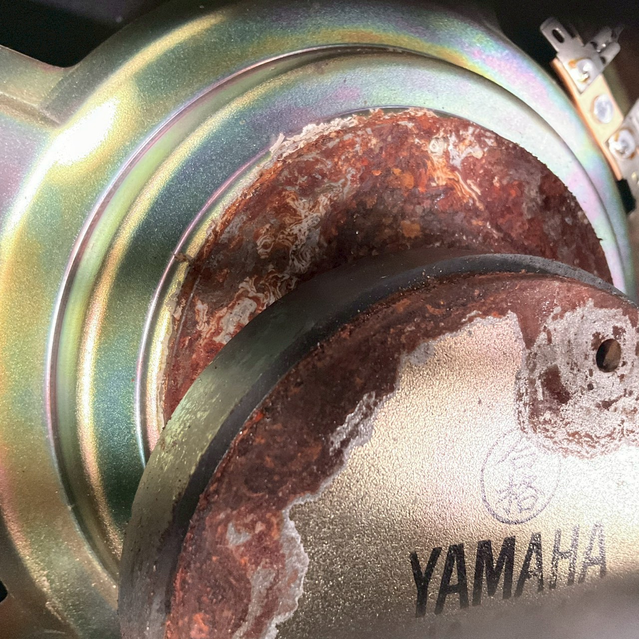 แอมป์กีต้าร์ YAMAHA : J-15 สินค้าไม่พร้อมใช้งาน (ต้องซ่อม)