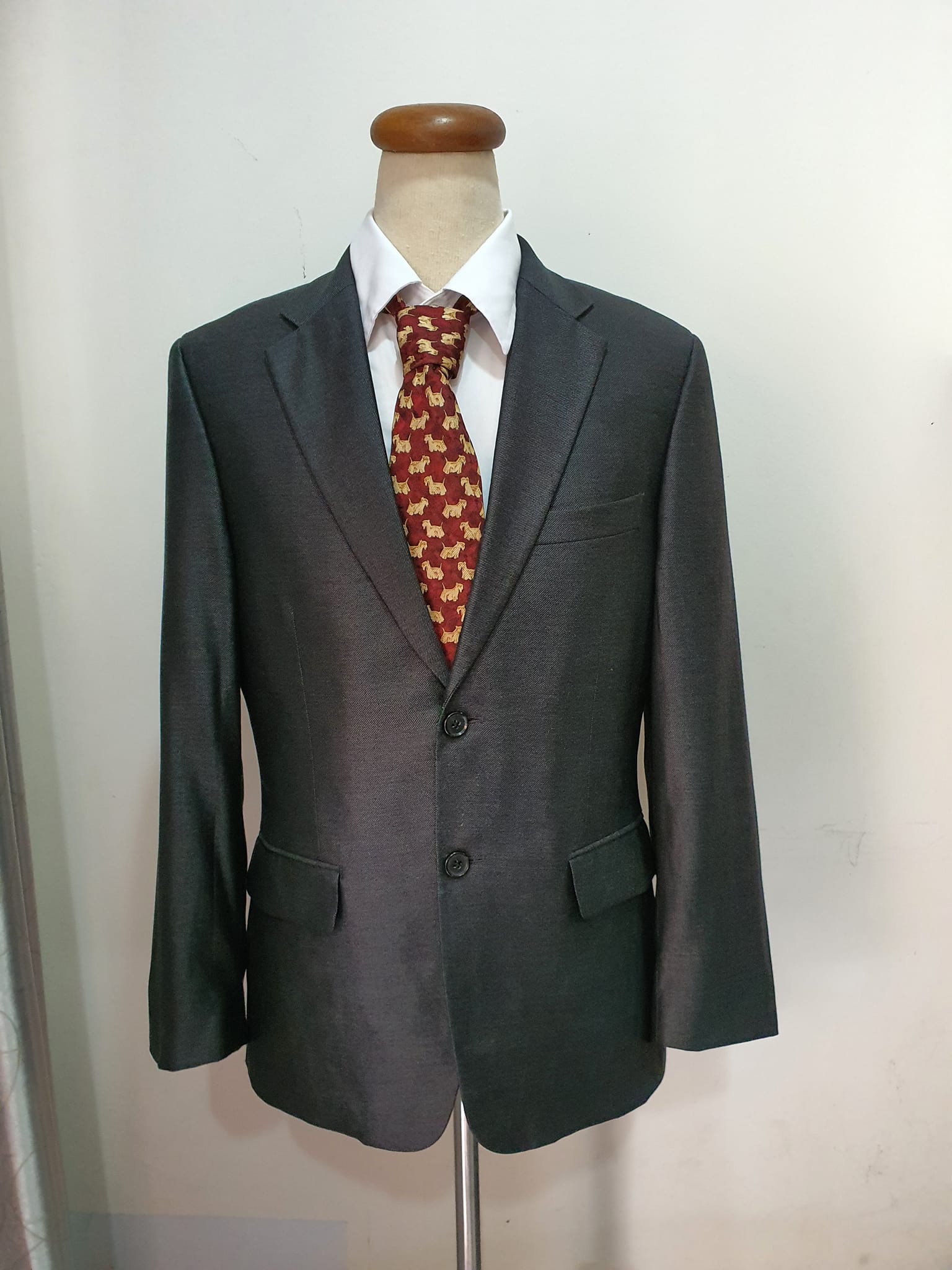 Suit0027 เสื้อสูท นำเข้า มือสอง สีเทาเข้ม Brentwood อก 38 นิ้ว