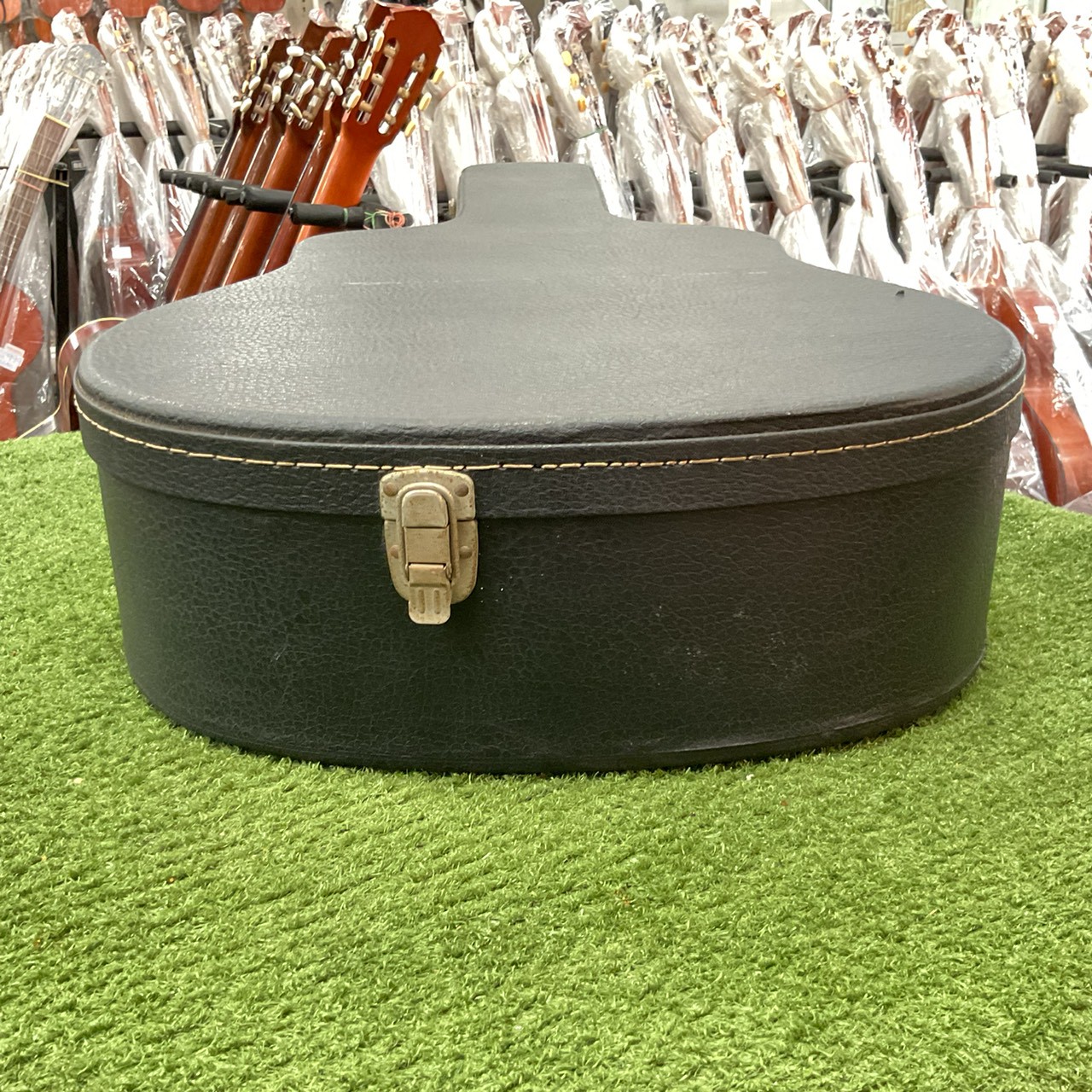 กล่องเคสกีต้าร์โปร่ง