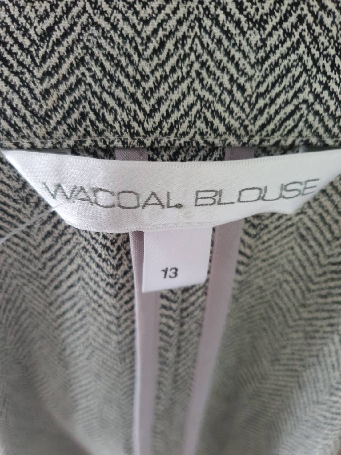 FF06232 เสื้อสูท สีเทา มือสอง แบรนด์ WACOAL BLOUSE อก 36 นิ้ว