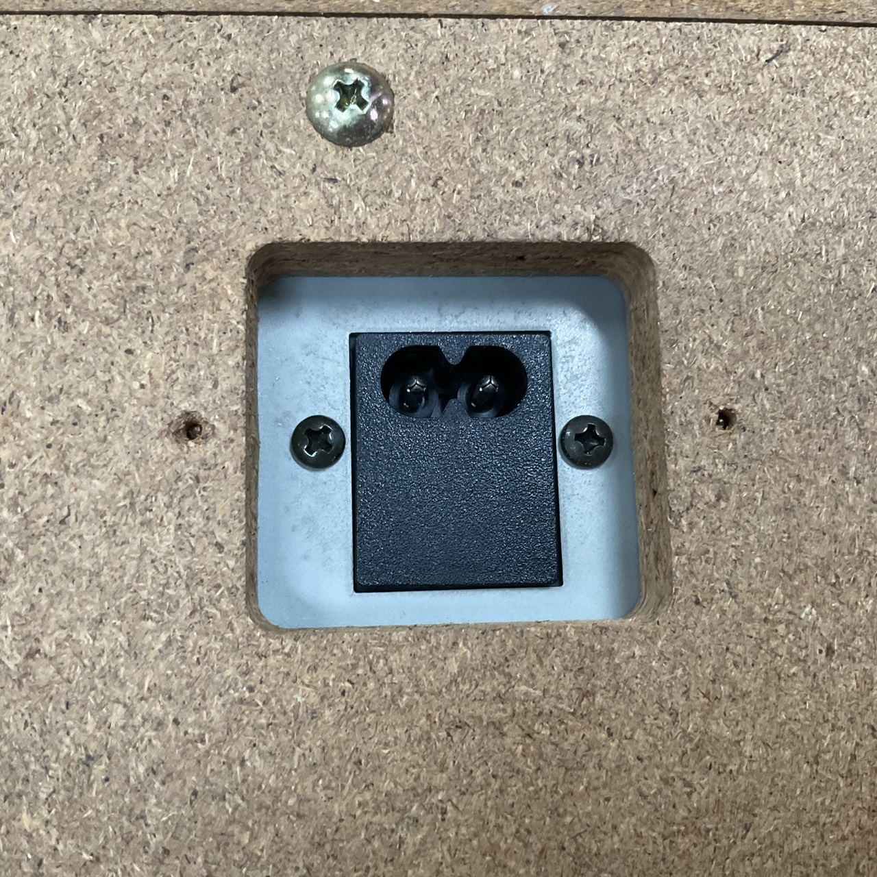 เปียโน KAWAI : PN370