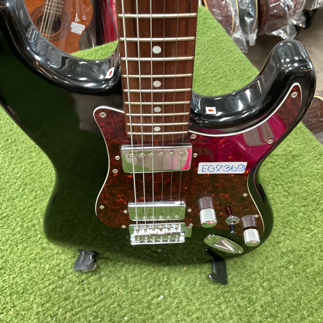 กีต้าร์ไฟฟ้า FLAVOR