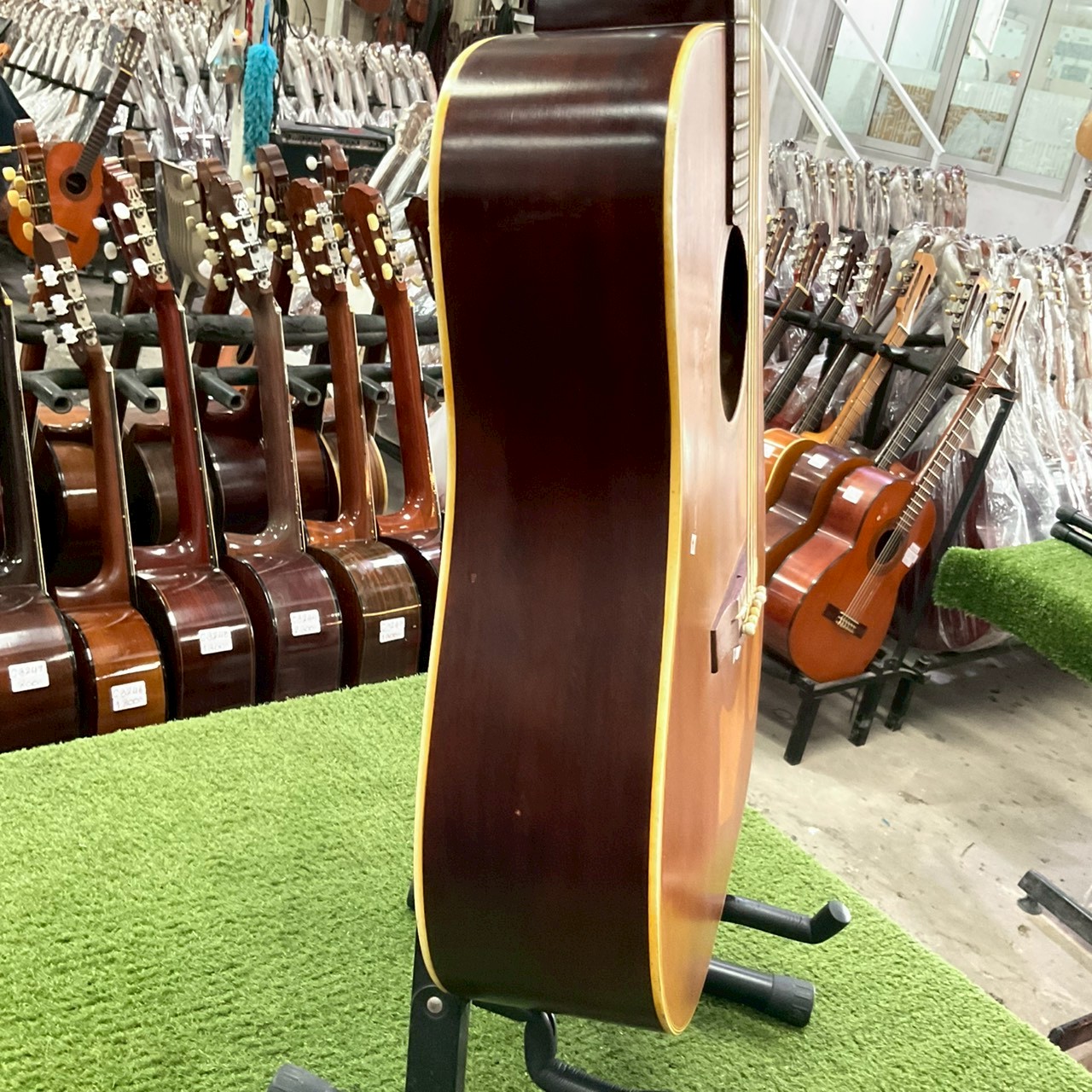 กีต้าร์โปร่ง Maruha : FB150M