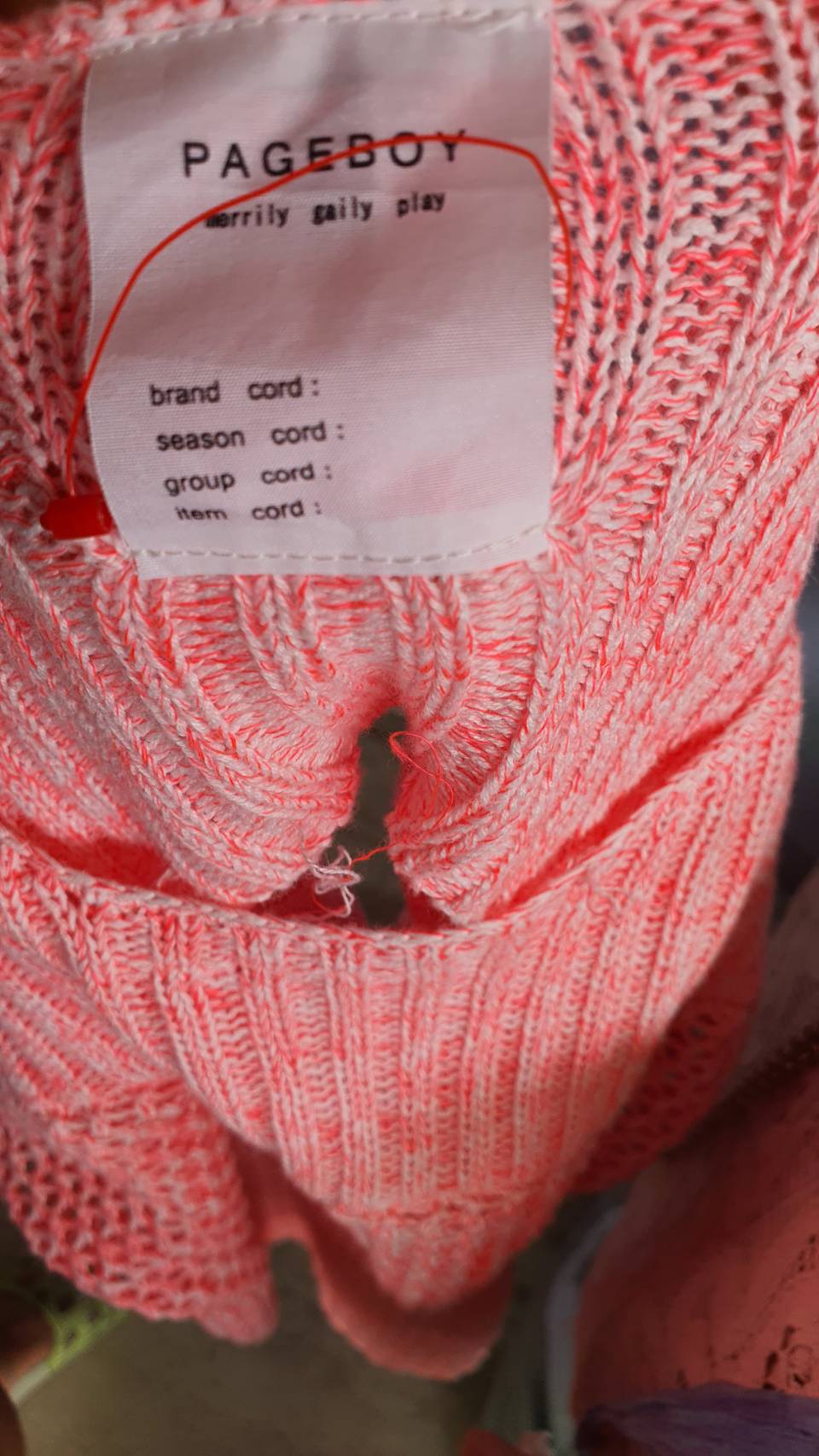 FF02628 เสื้อไหมพรมถักทอ สีชมพู แบรนด์ PLAY BOY มือสอง อก 36-40 นิ้ว