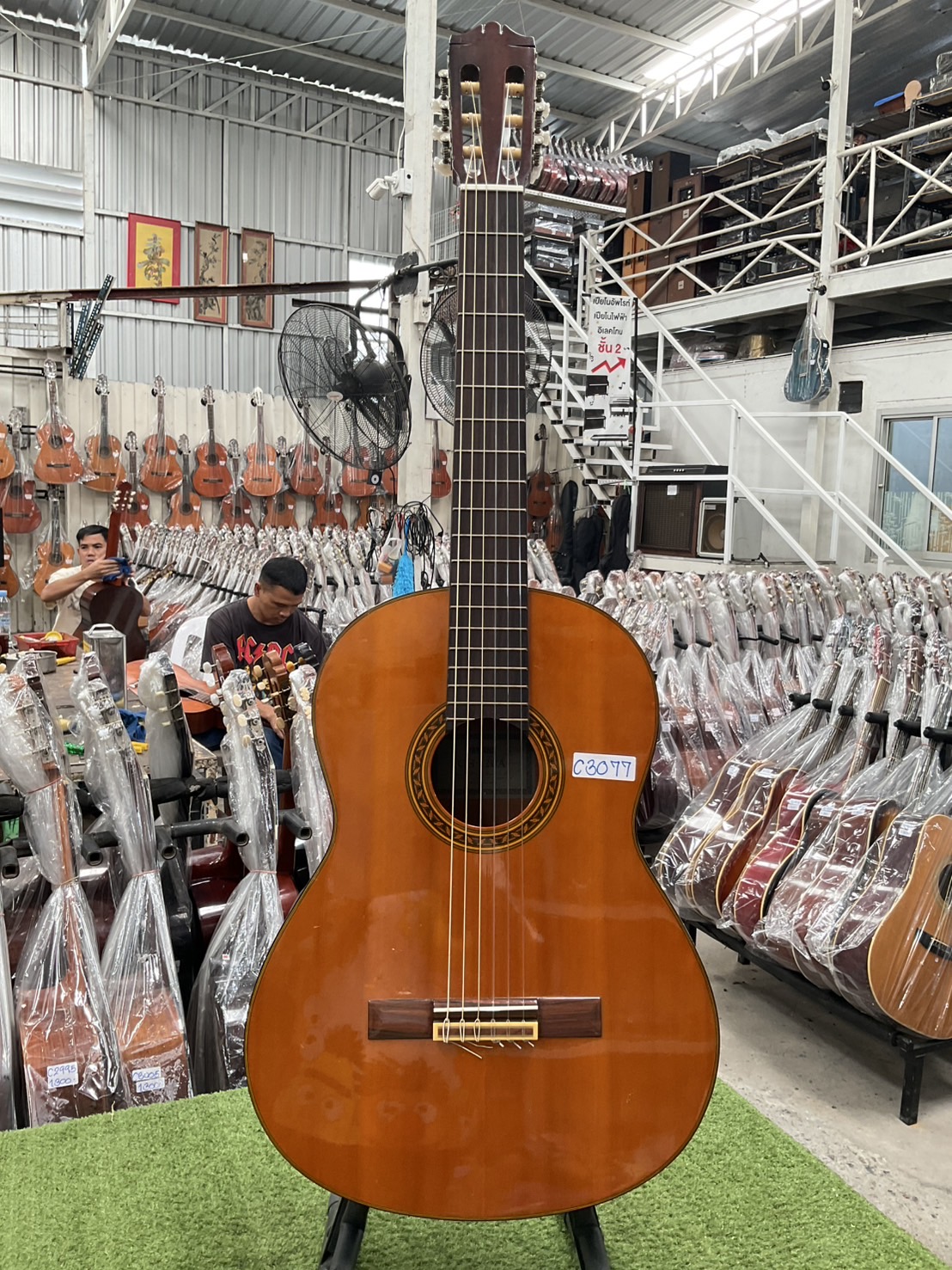 กีต้าร์คลาสสิค YAMAHA : CG-120A