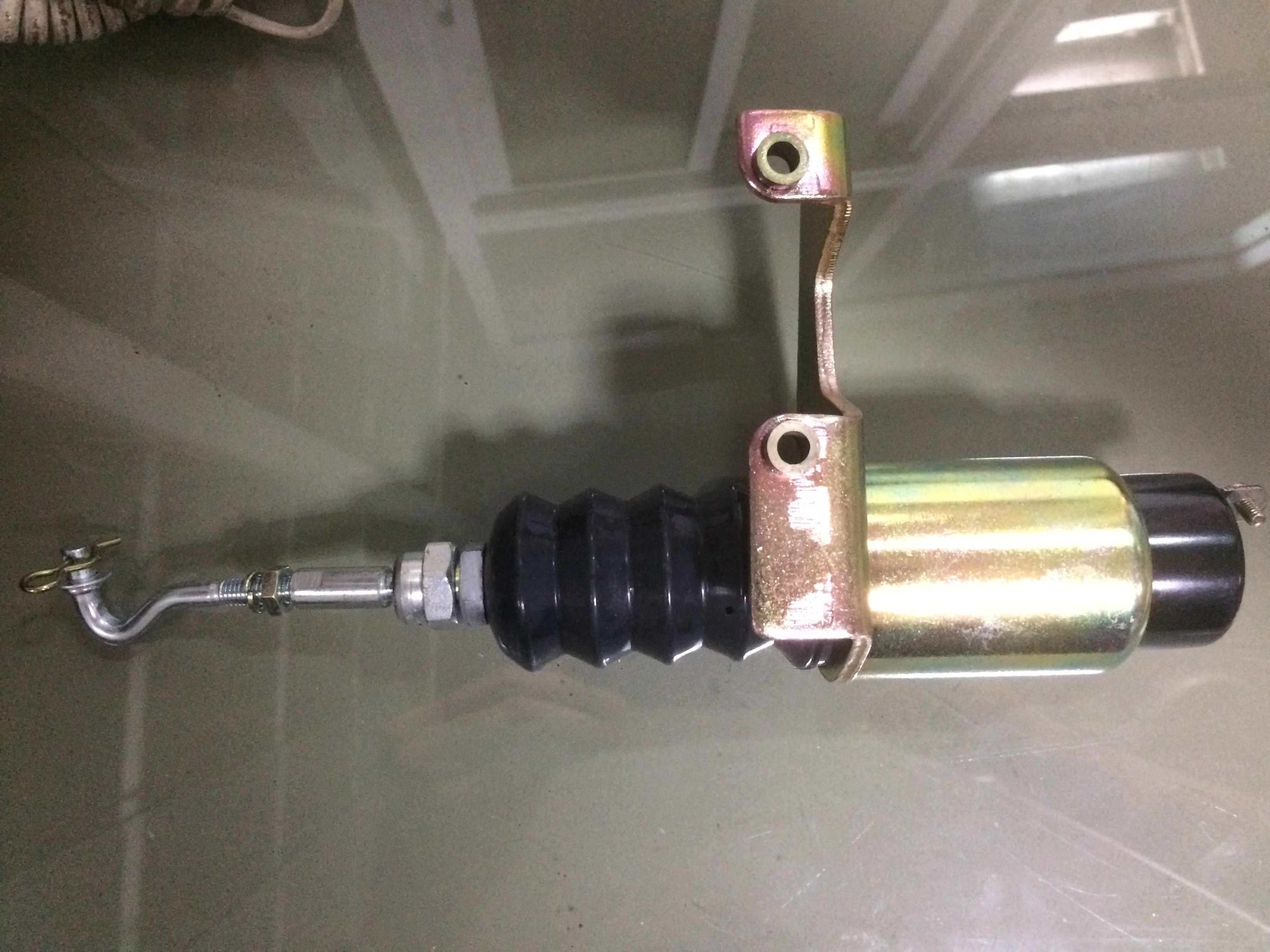 โซลินอยด์ดึงดับ ESS113 12V, 24V 2 ขั้ว + -