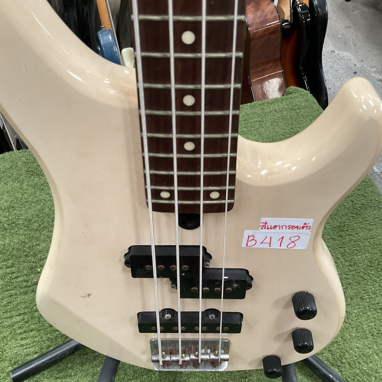 กีต้าร์เบส YAMAHA : RBX MS200