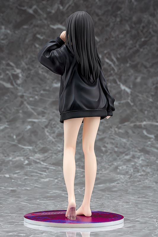 Lycoris Recoil Takina Inoue: Oversized Sweatshirt Ver. 1/7 Complete Figure(Pre-order)