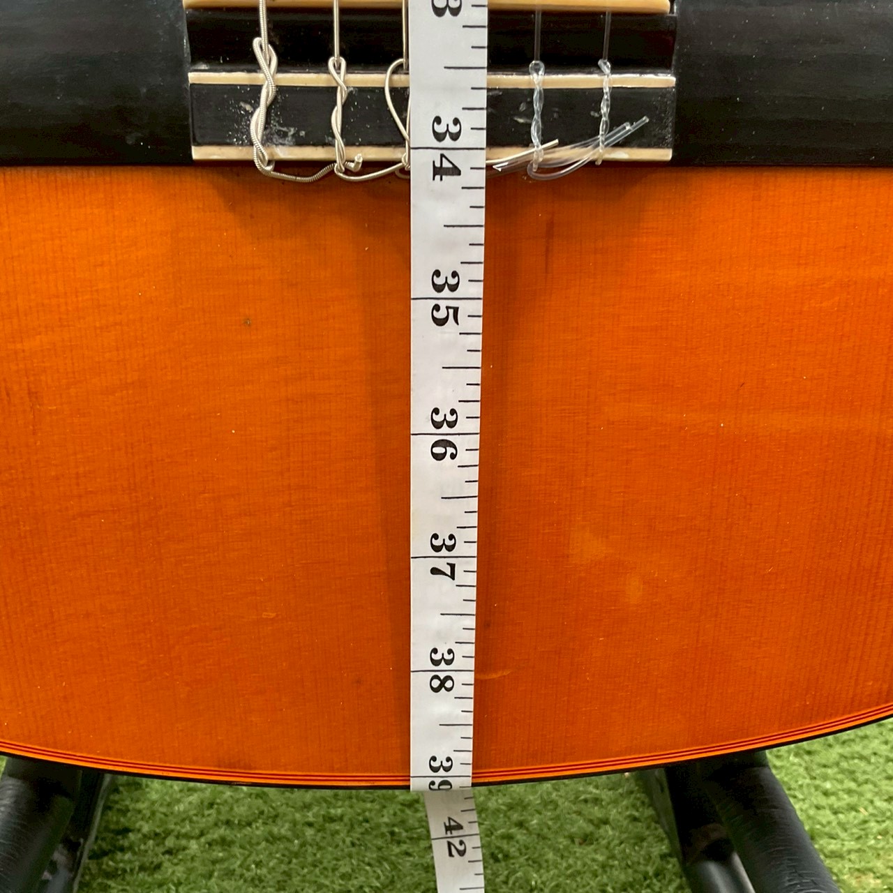 กีต้าร์คลาสสิค MONTANO : A-3