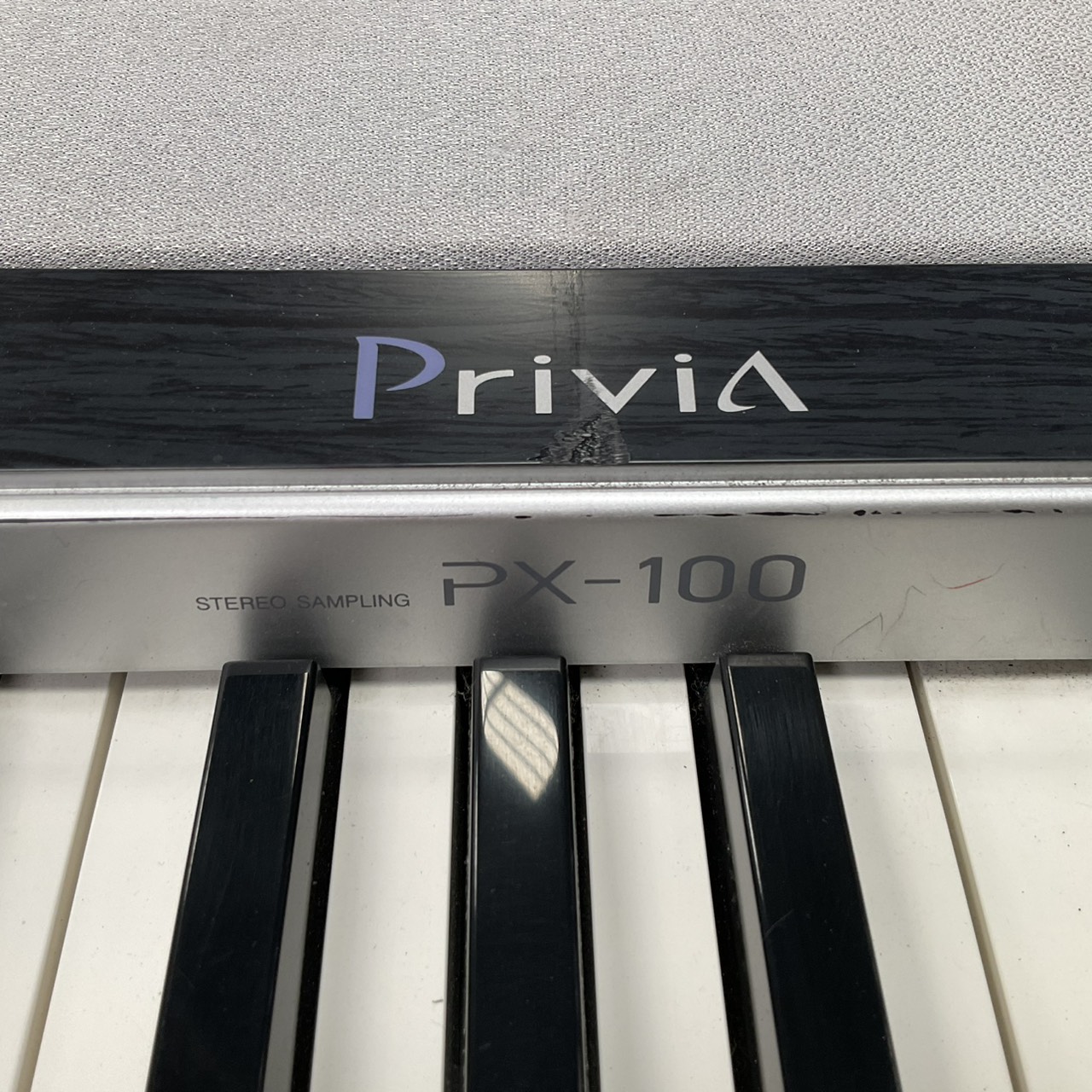 เปียโน CASIO : PX-100 สินค้าไม่พร้อมใช้งาน (ต้องซ่อม)