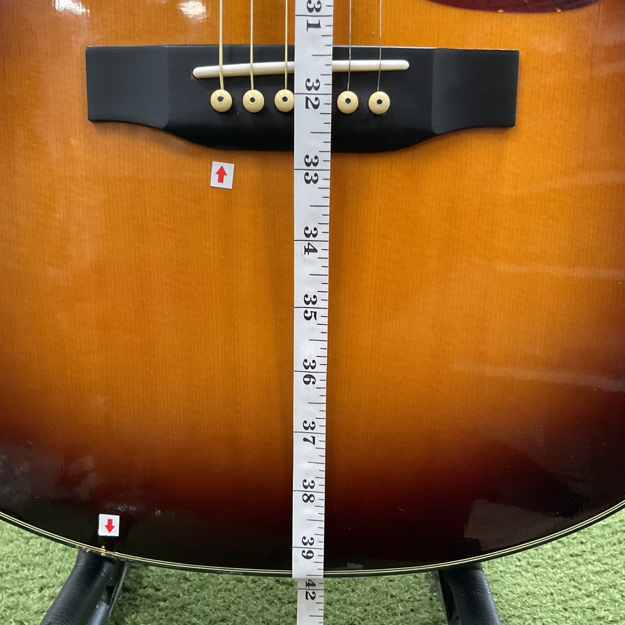 กีต้าร์โปร่ง Morris : MF-208