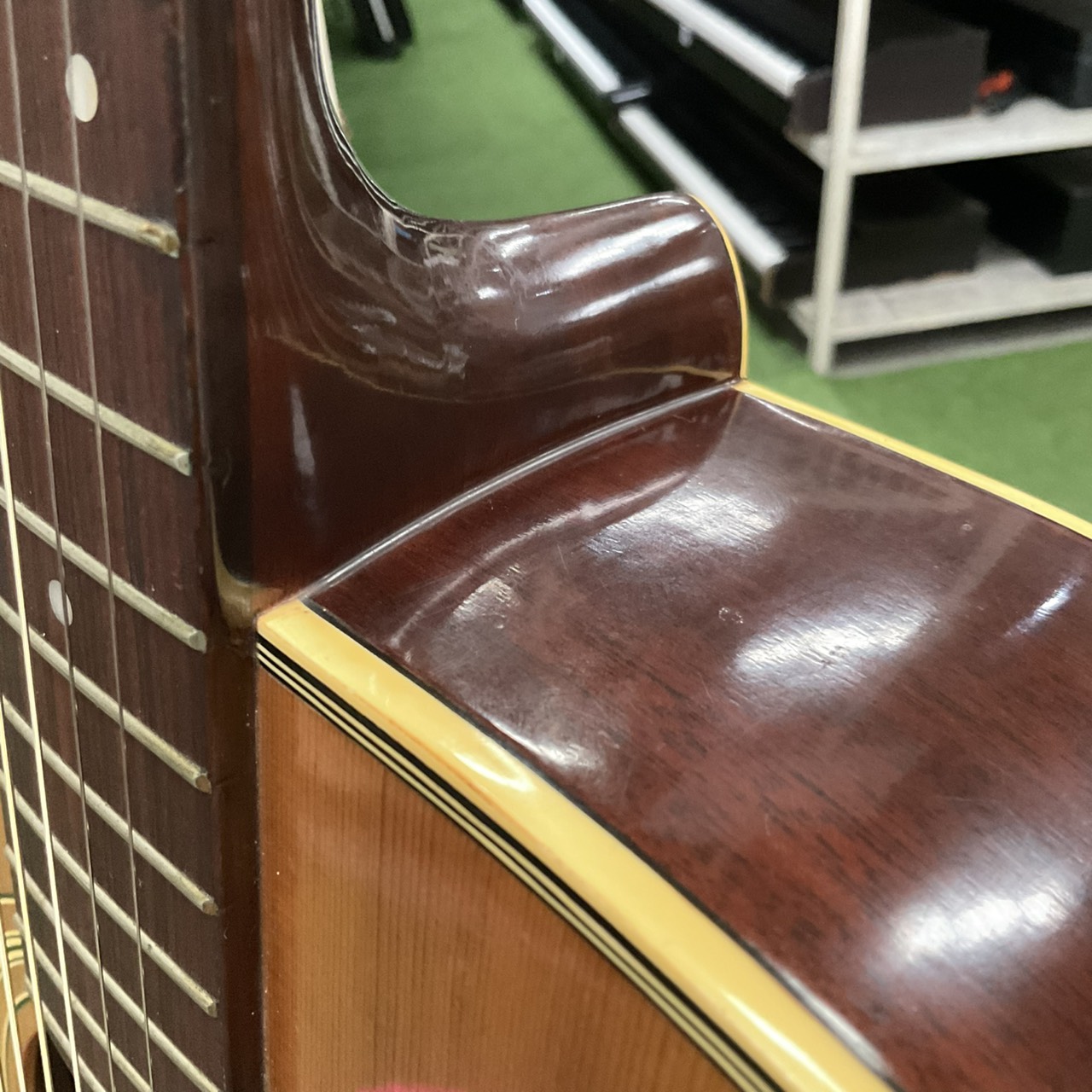 กีต้าร์โปร่ง YAMAHA : FG-151