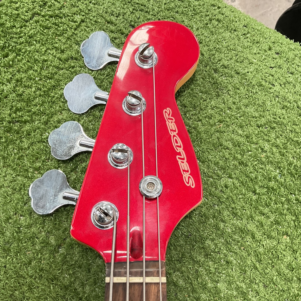 กีต้าร์เบส SELDER