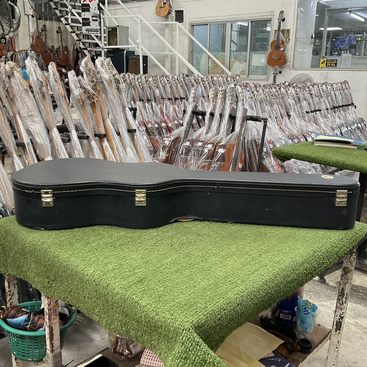 กล่องเคสกีต้าร์คลาสสิค YAMAHA