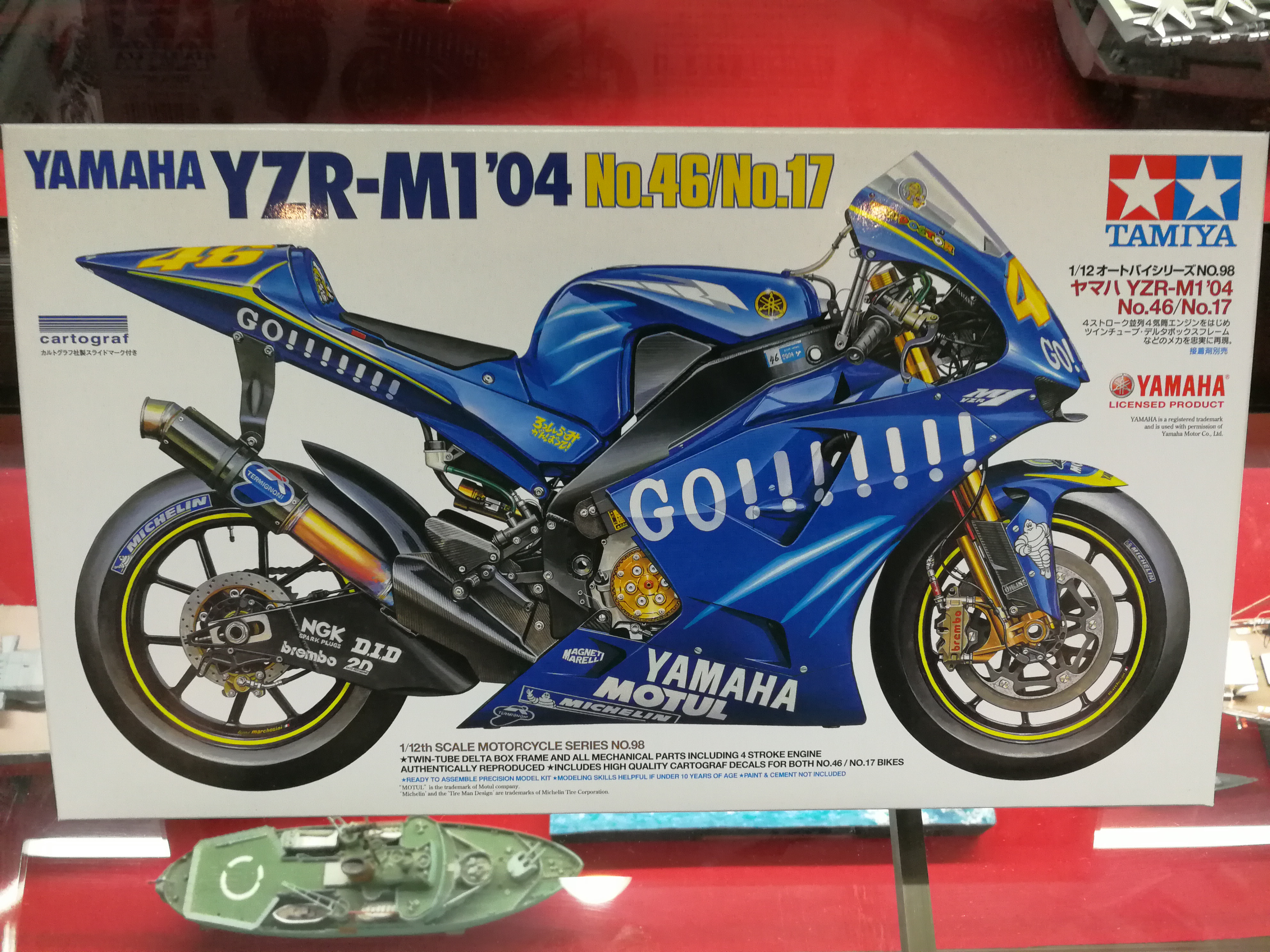 โมเดลมอเตอร์ไซด์ทามิย่า ขนาด 1/12 Tamiya TA14098 Yamaha YZR-M1'04 No.46/No.17