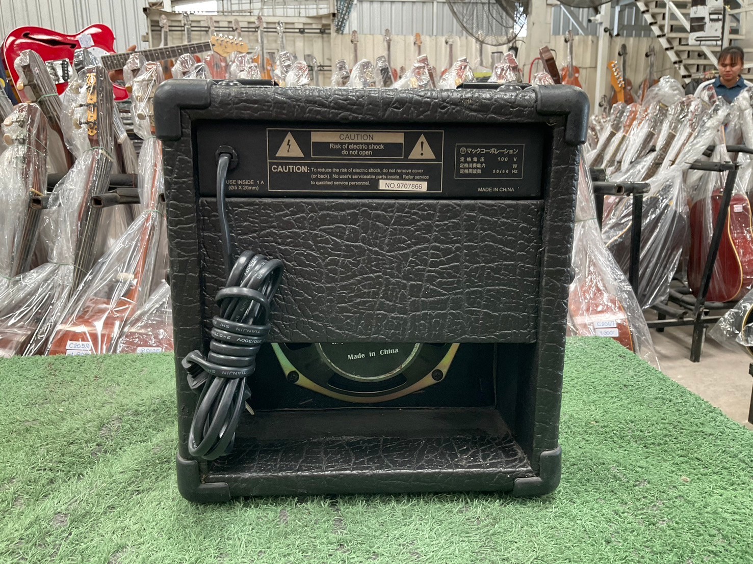 แอมป์กีต้าร์ Bluesfeel : GA-8020