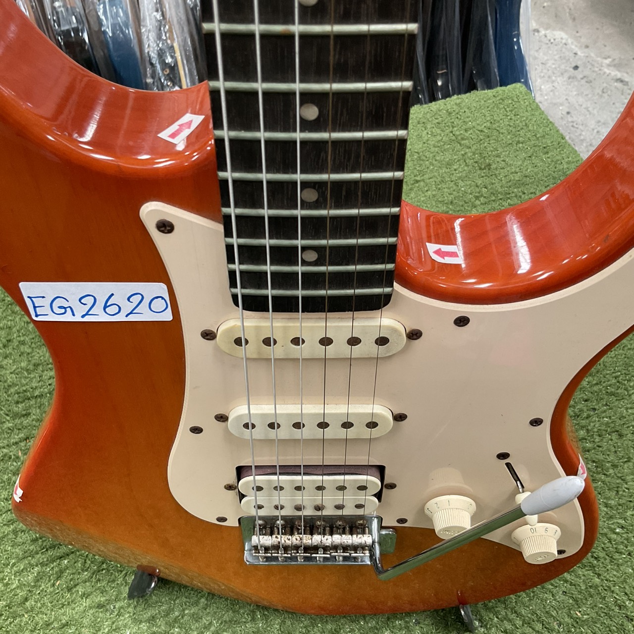 กีต้าร์ไฟฟ้า YAMAHA : YGS 112T