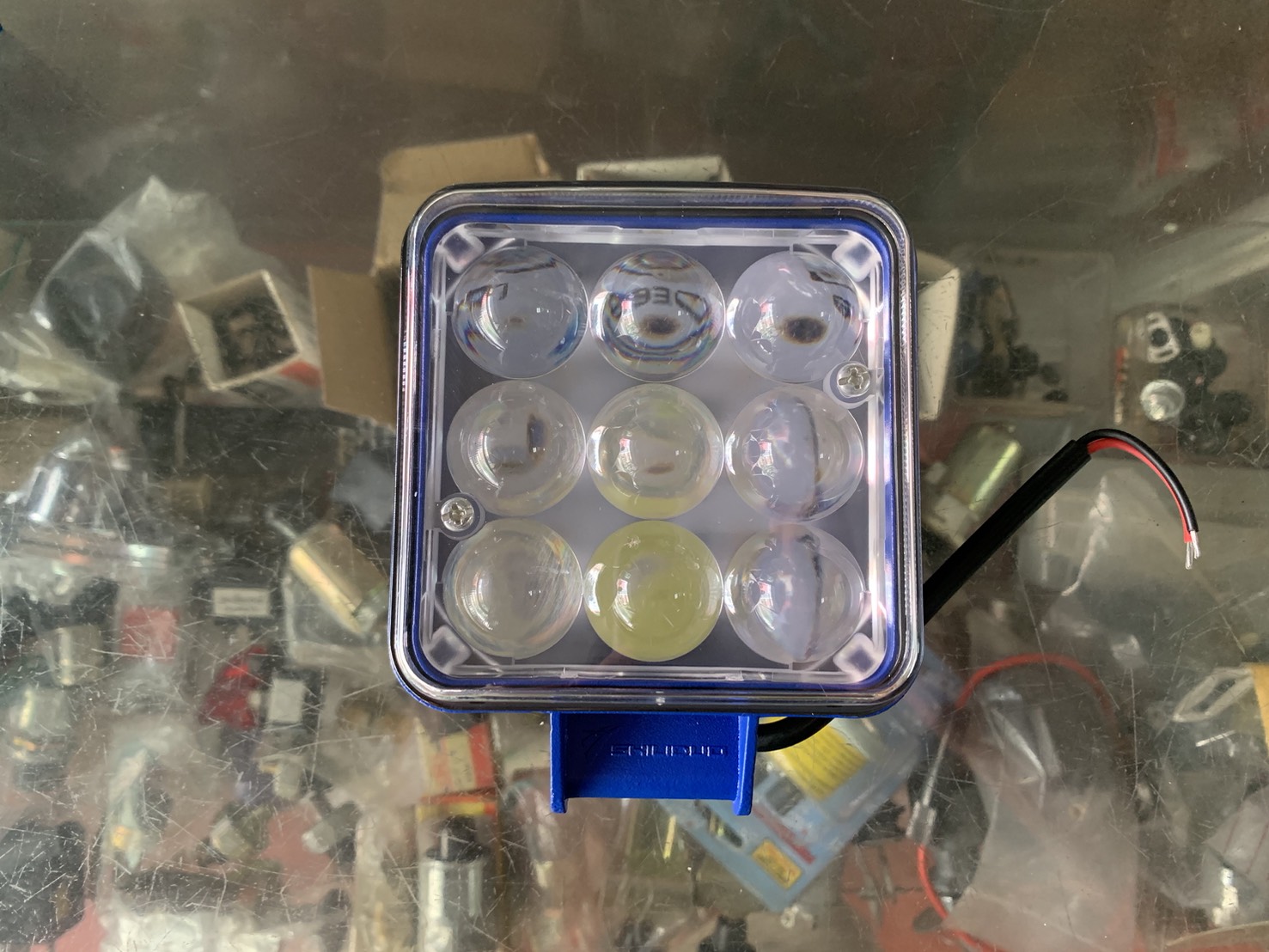 ไฟสปอร์ตไลท์ LED 4 นิ้ว สีเหลี่ยม 12V-36V