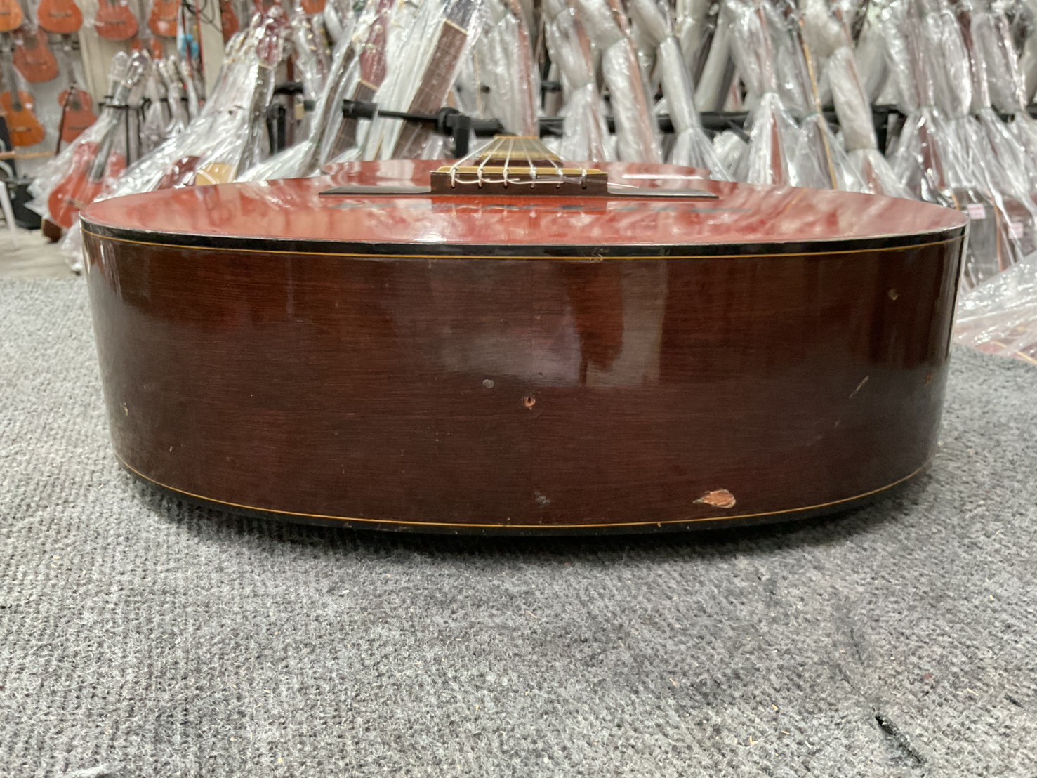 กีต้าร์คลาสสิค YAMAHA : G-70D