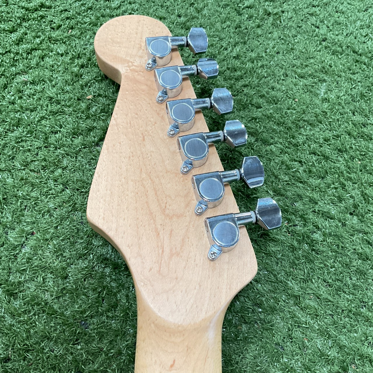 กีต้าร์ไฟฟ้า SELDER