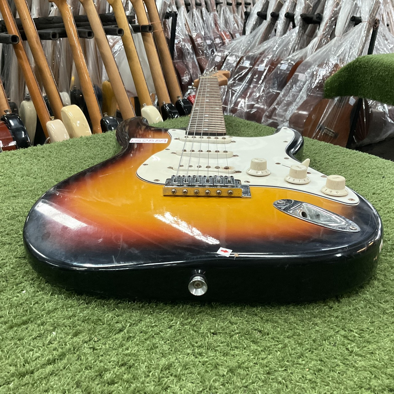 กีต้าร์ไฟฟ้า Flavor