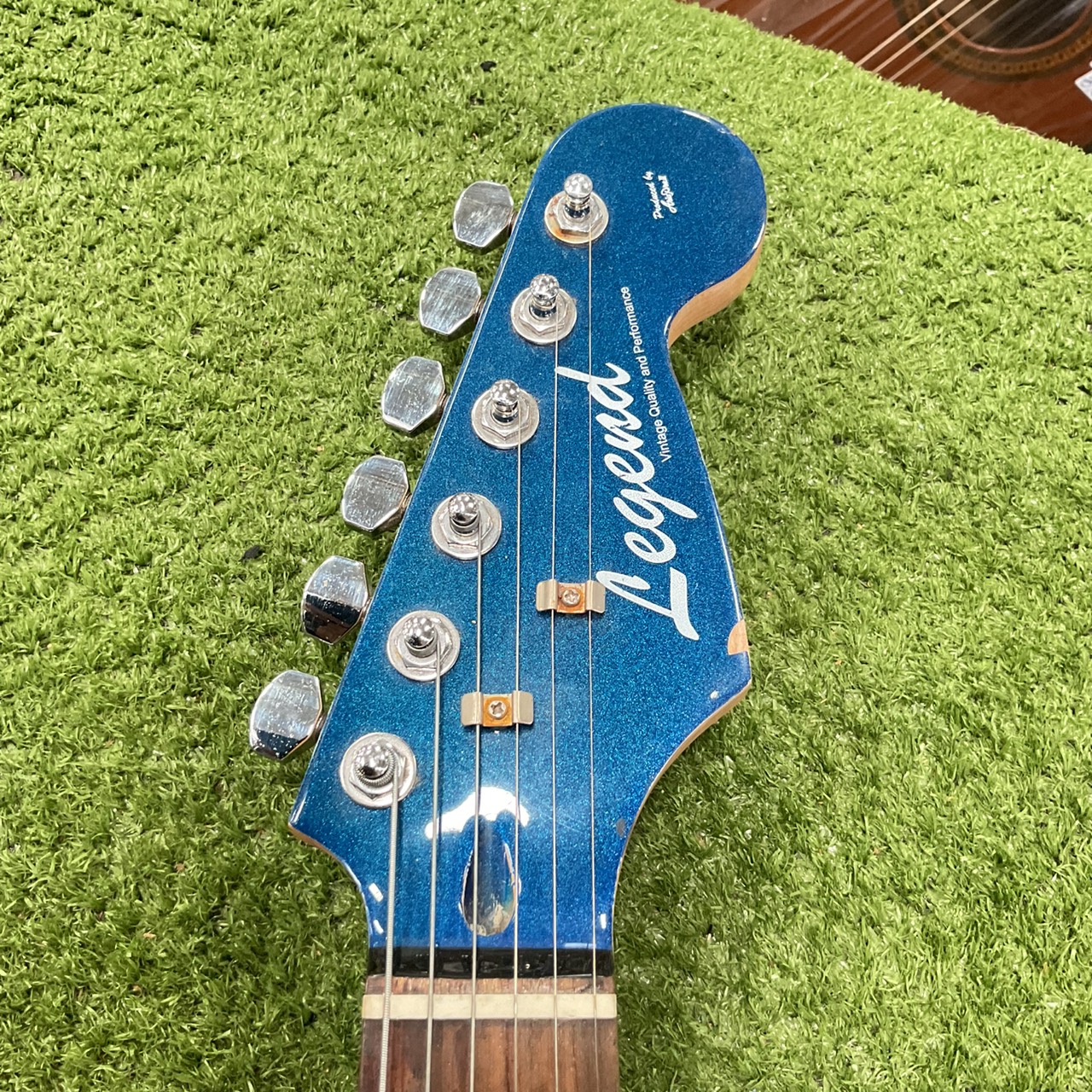 กีต้าร์ไฟฟ้า Legend