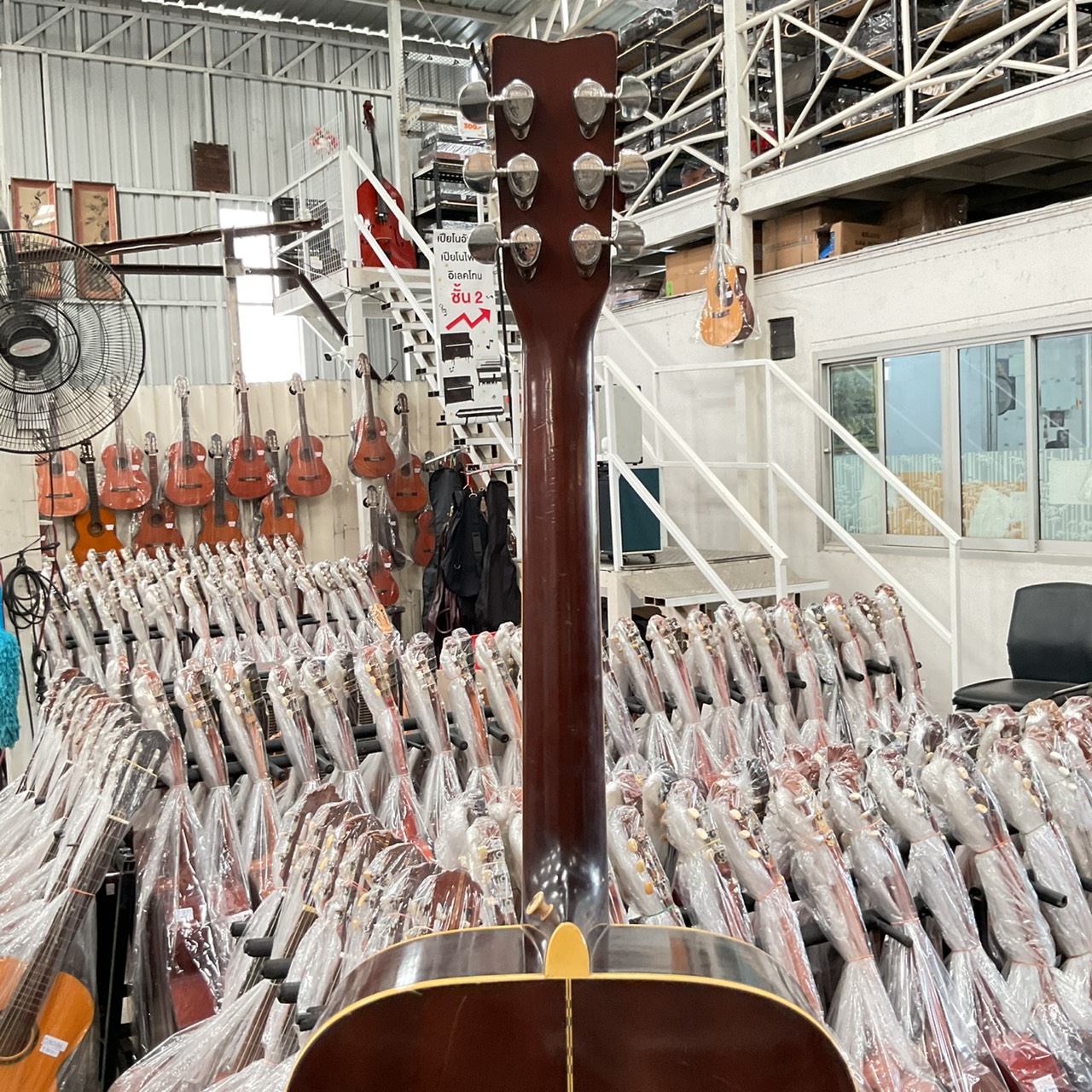 กีต้าร์โปร่ง YAMAHA : FG-201B