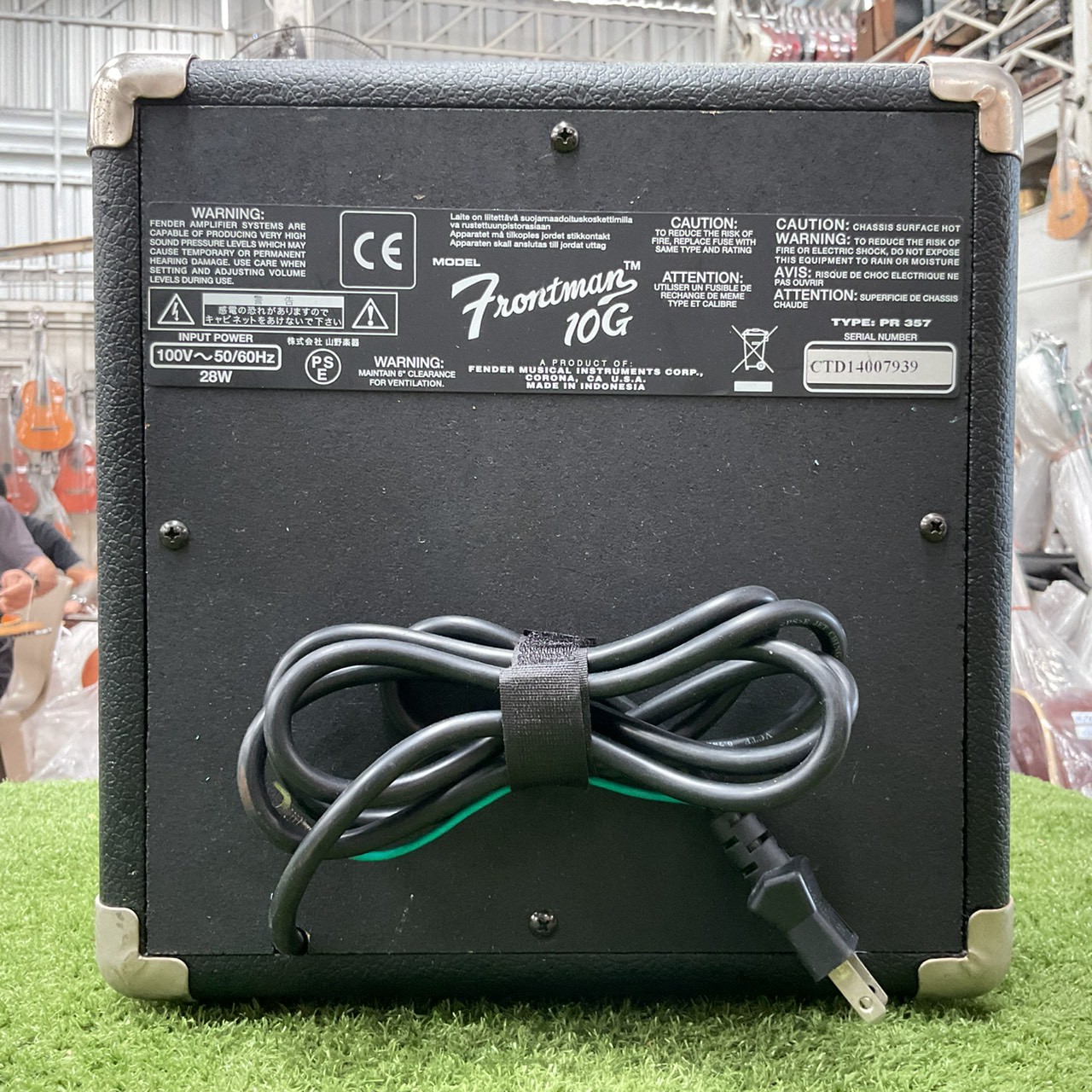 แอมป์กีต้าร์ FENDER : FRONTMAN 10G