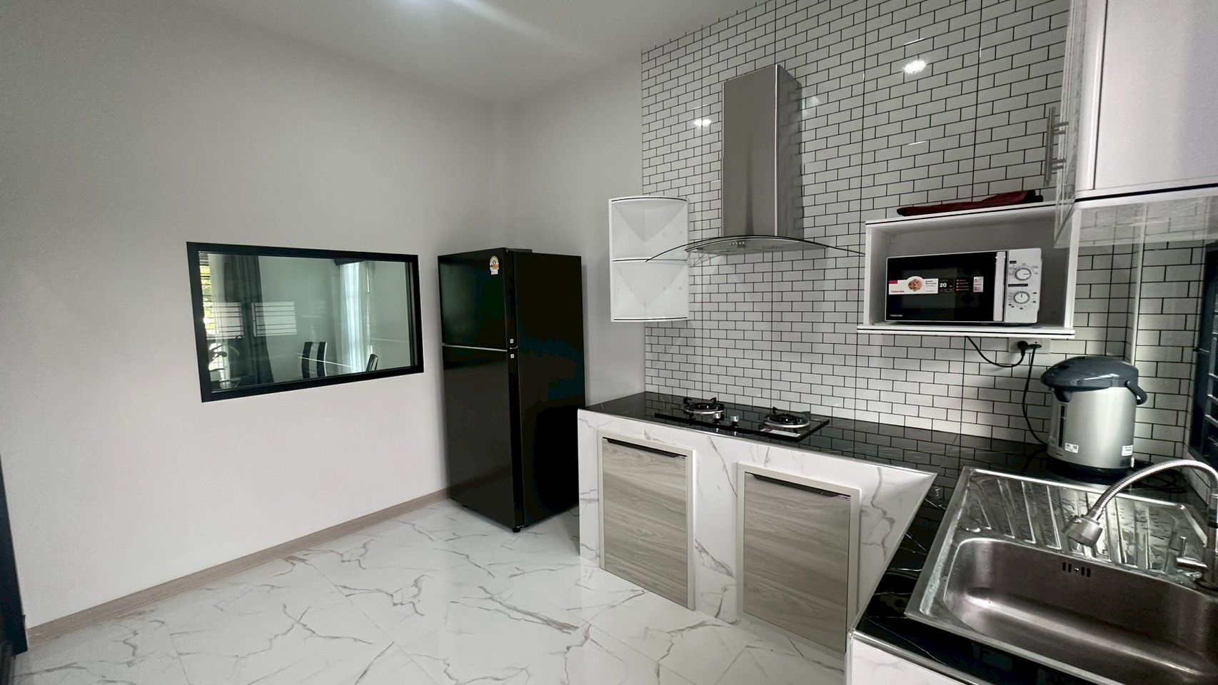 บ้านเช่าพัทยา หนองปลาไหล 3 ห้องนอน 3 ห้องน้ำ บ้านใหม่ ตกแต่งพร้อมอยู่ สวยมาก