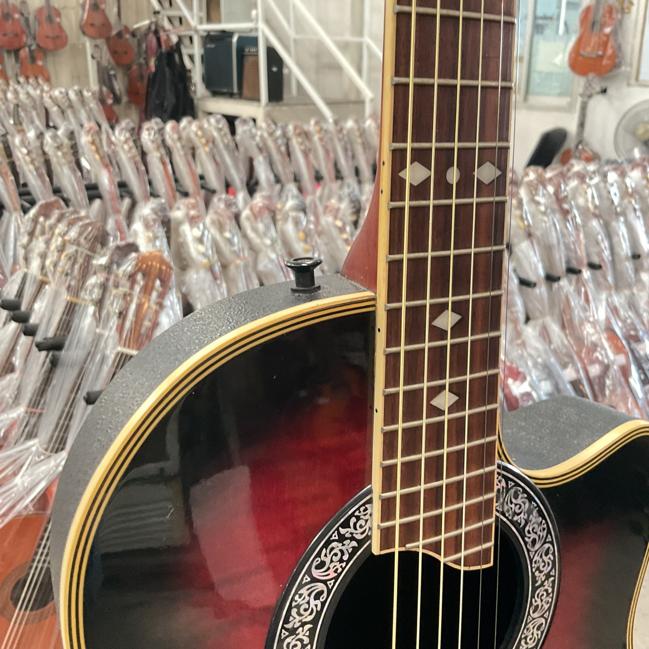 กีต้าร์โปร่งไฟฟ้า Stafford&Co. : SE-350