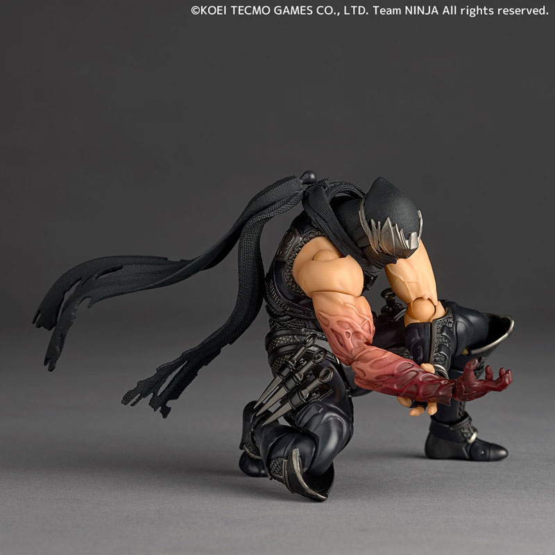 Revoltech Amazing Yamaguchi Ryu Hayabusa "NINJA GAIDEN 3: Razor's Edge" Ver.(Pre-order)