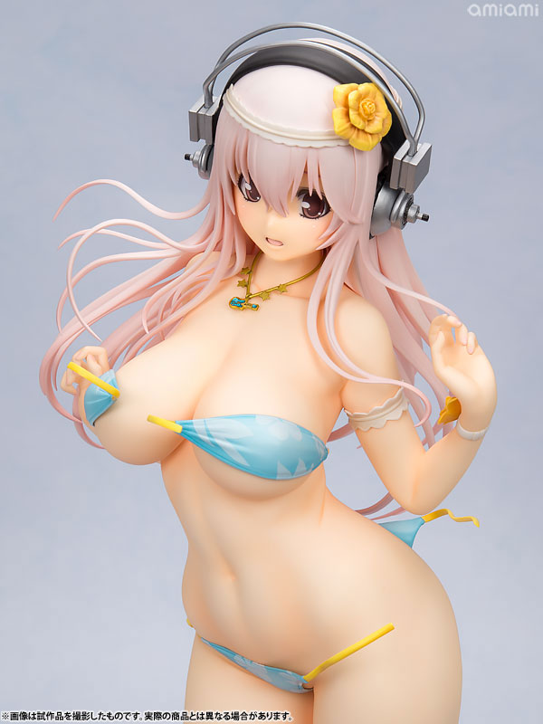 Super Sonico Summer Vacation ver. 1/4.5 Complete Figure(Pre-order)