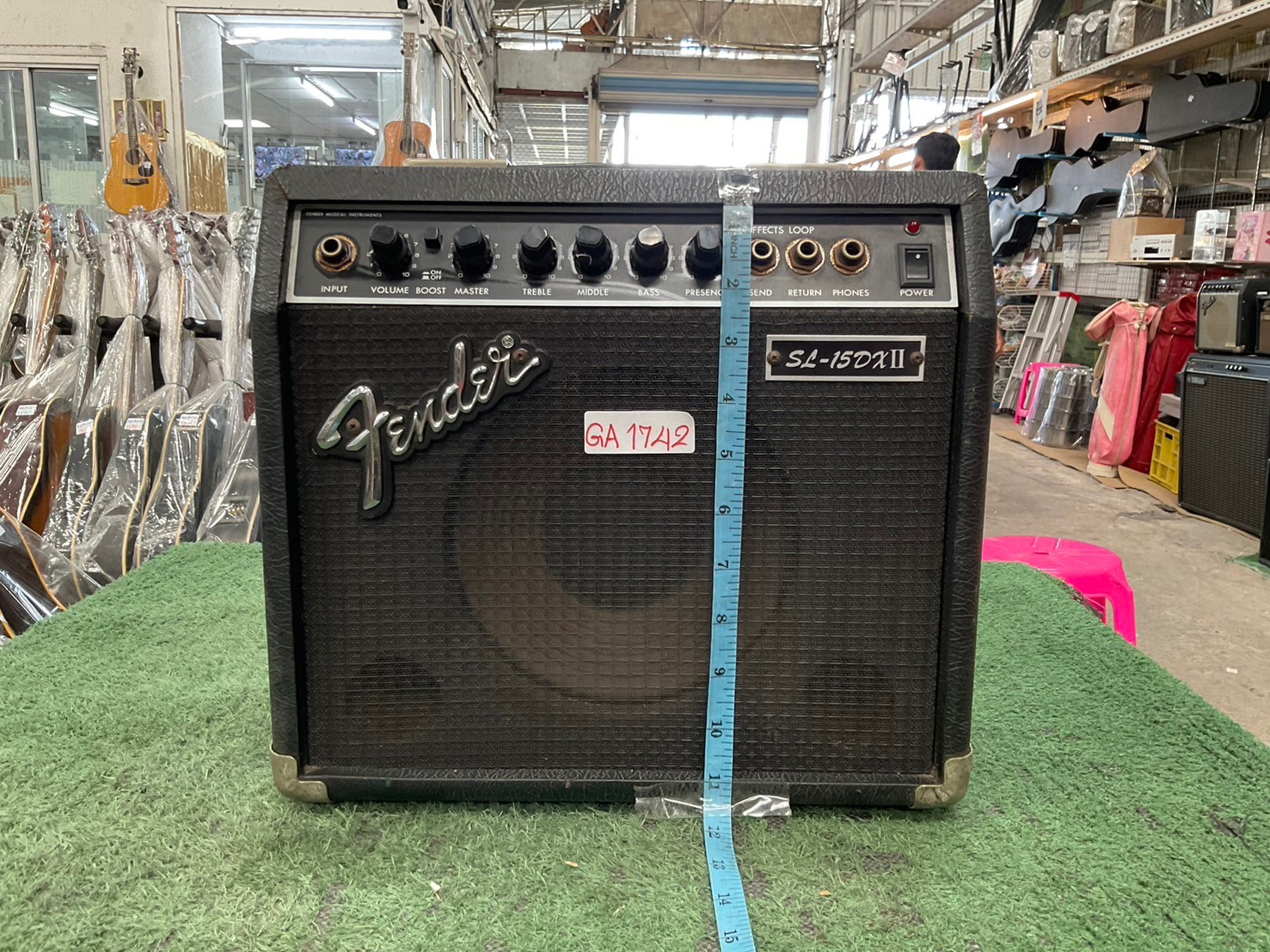 แอมป์กีต้าร์ Fender : SL-15DX II