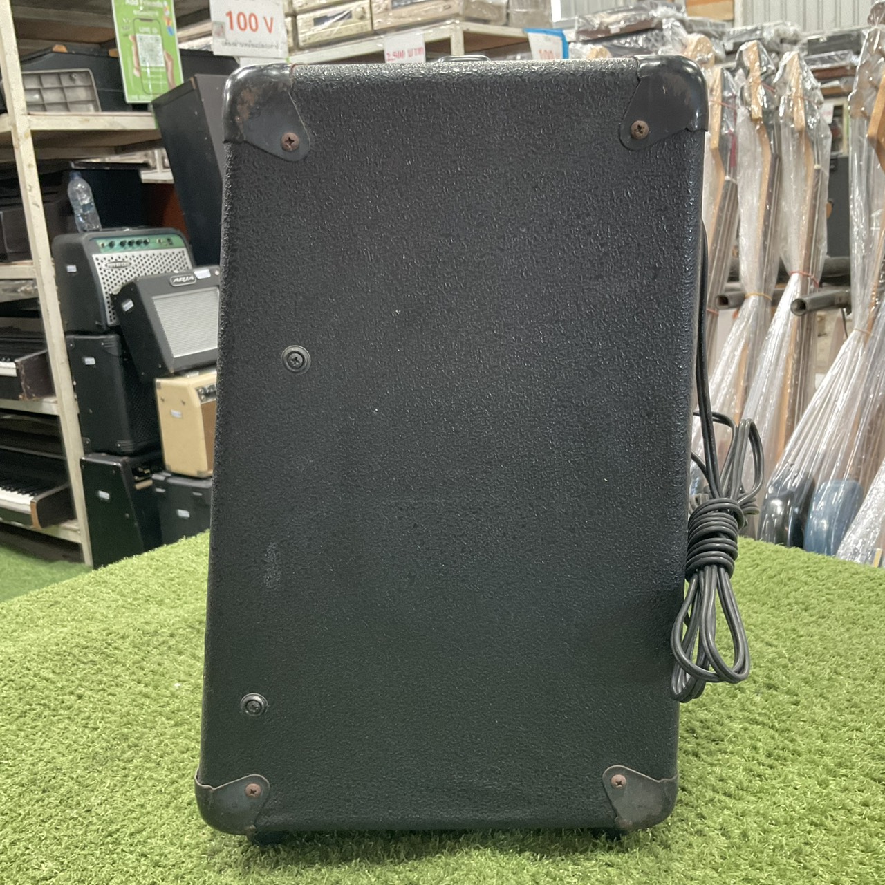 แอมป์เบส B.C.Rich : BC-100B