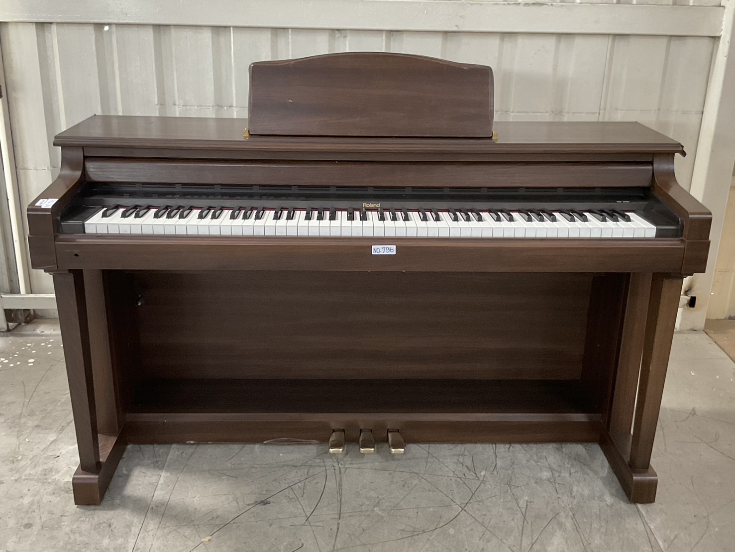 เปียโน Roland : HP-3700