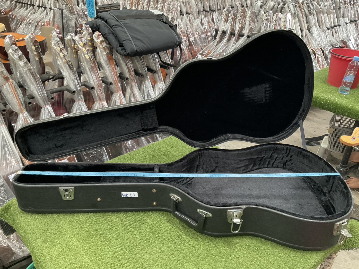 กล่องเคสกีต้าร์โปร่ง