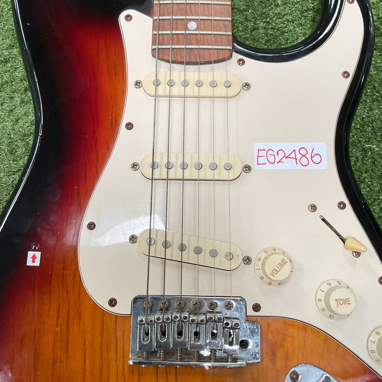 กีต้าร์ไฟฟ้า Legend