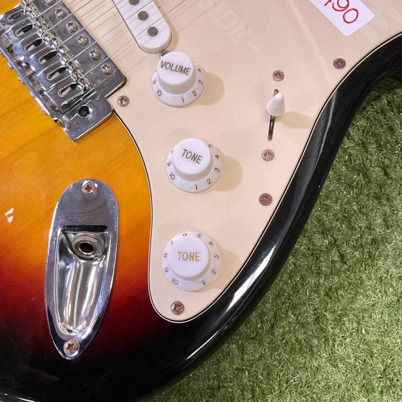 กีต้าร์ไฟฟ้า Tony Smith